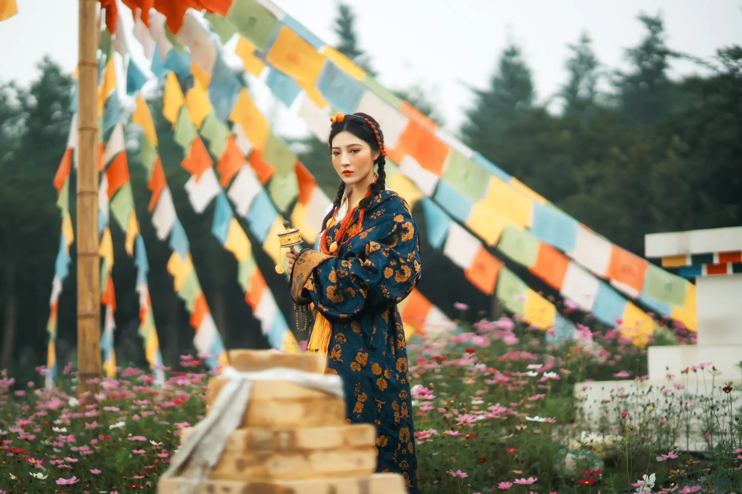 [艺图语] 2022.01.10 Vol.613 – 格桑花开 明月#[36P]-1