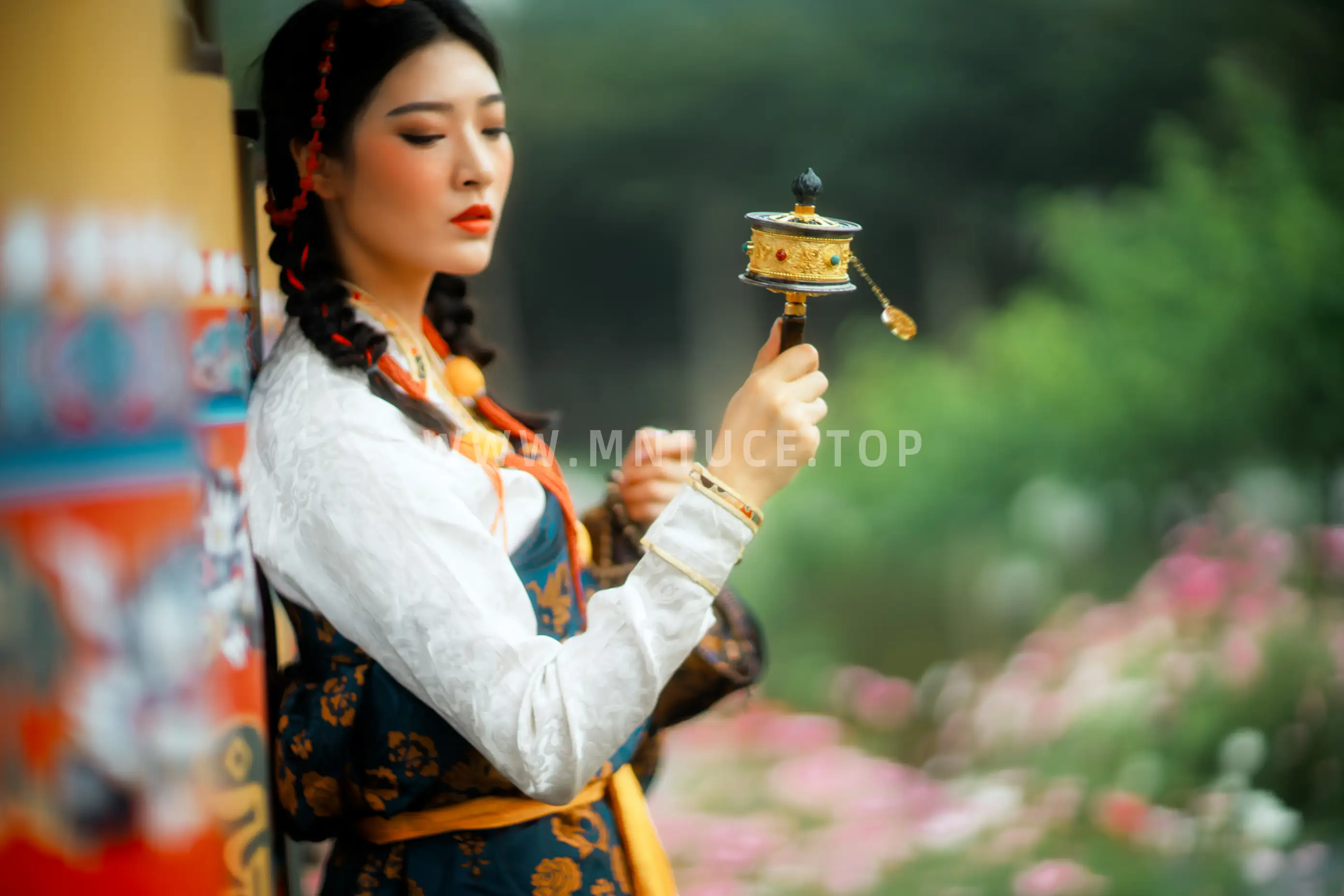 [艺图语] 2022.01.10 Vol.613 – 格桑花开 明月#[36P]-10