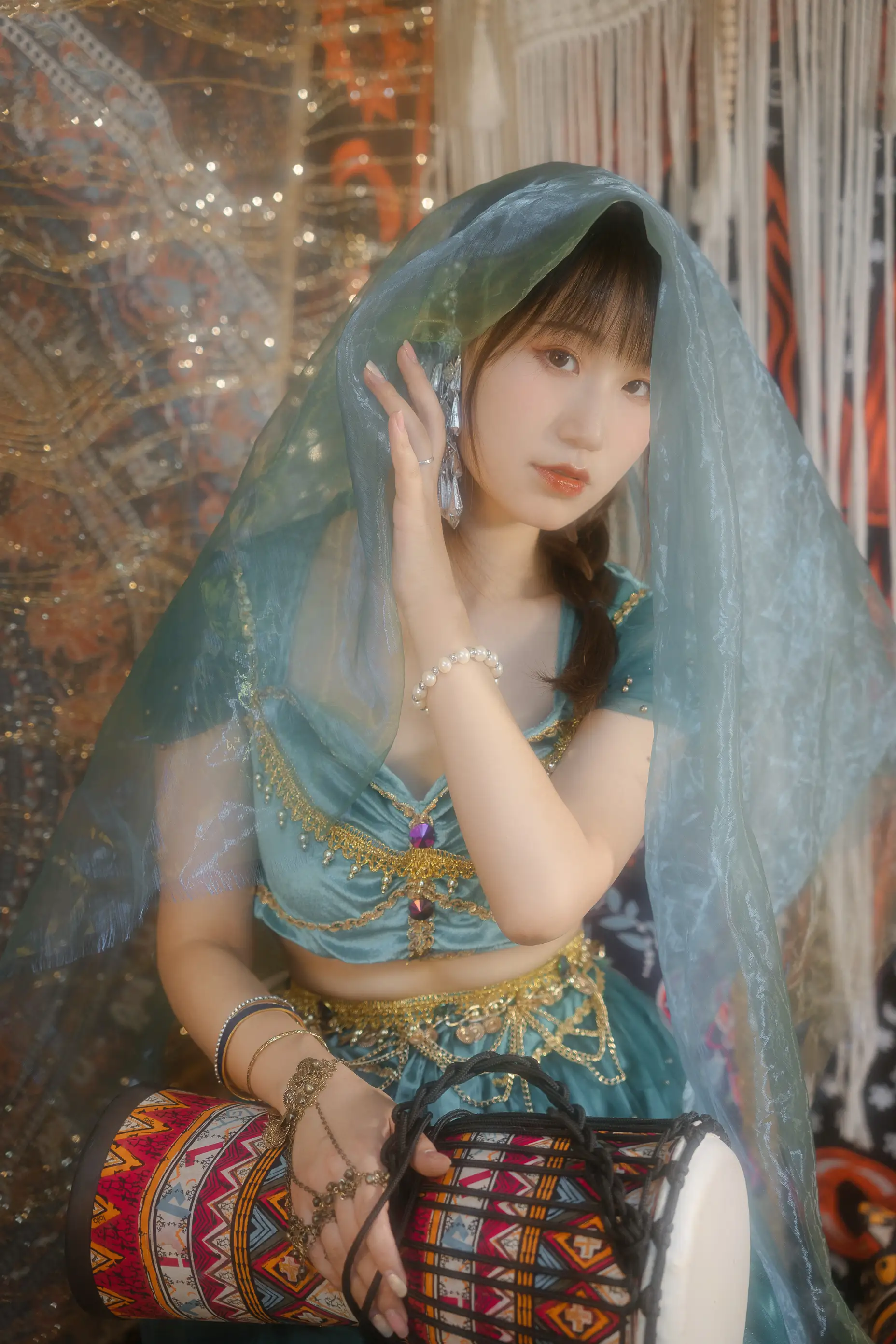 [艺图语] 2022.09.05 Vol.1879 – 珠玉轻落 黎子画画#[26P]-1