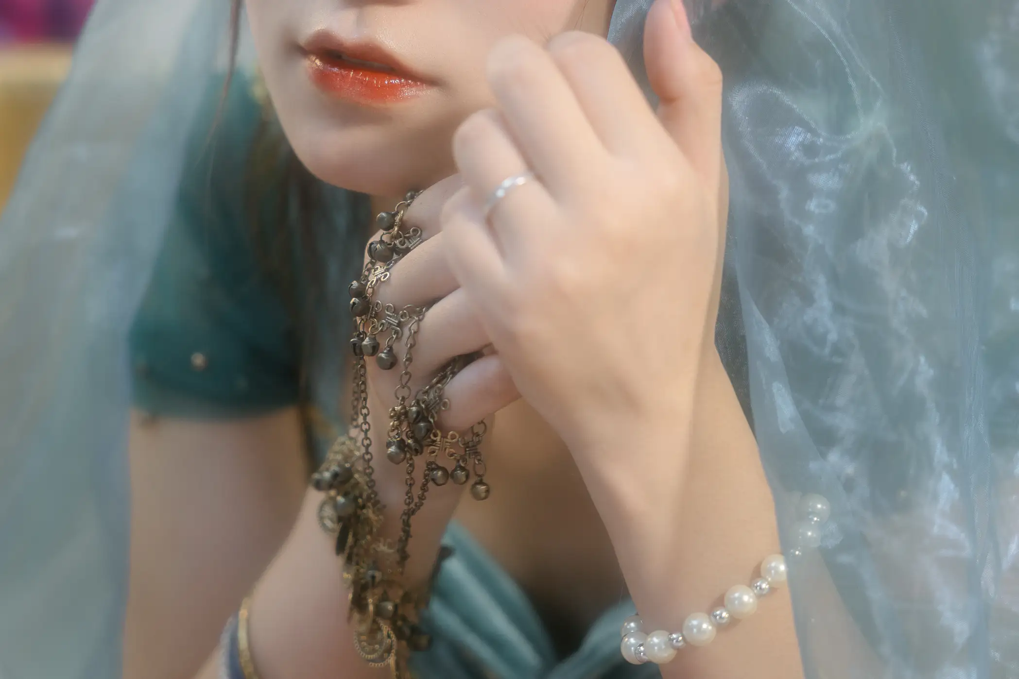 [艺图语] 2022.09.05 Vol.1879 – 珠玉轻落 黎子画画#[26P]-2