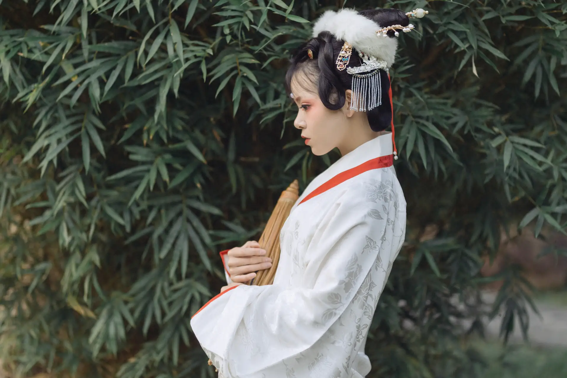 2021.09.04 Vol.248 – 茕兔 23