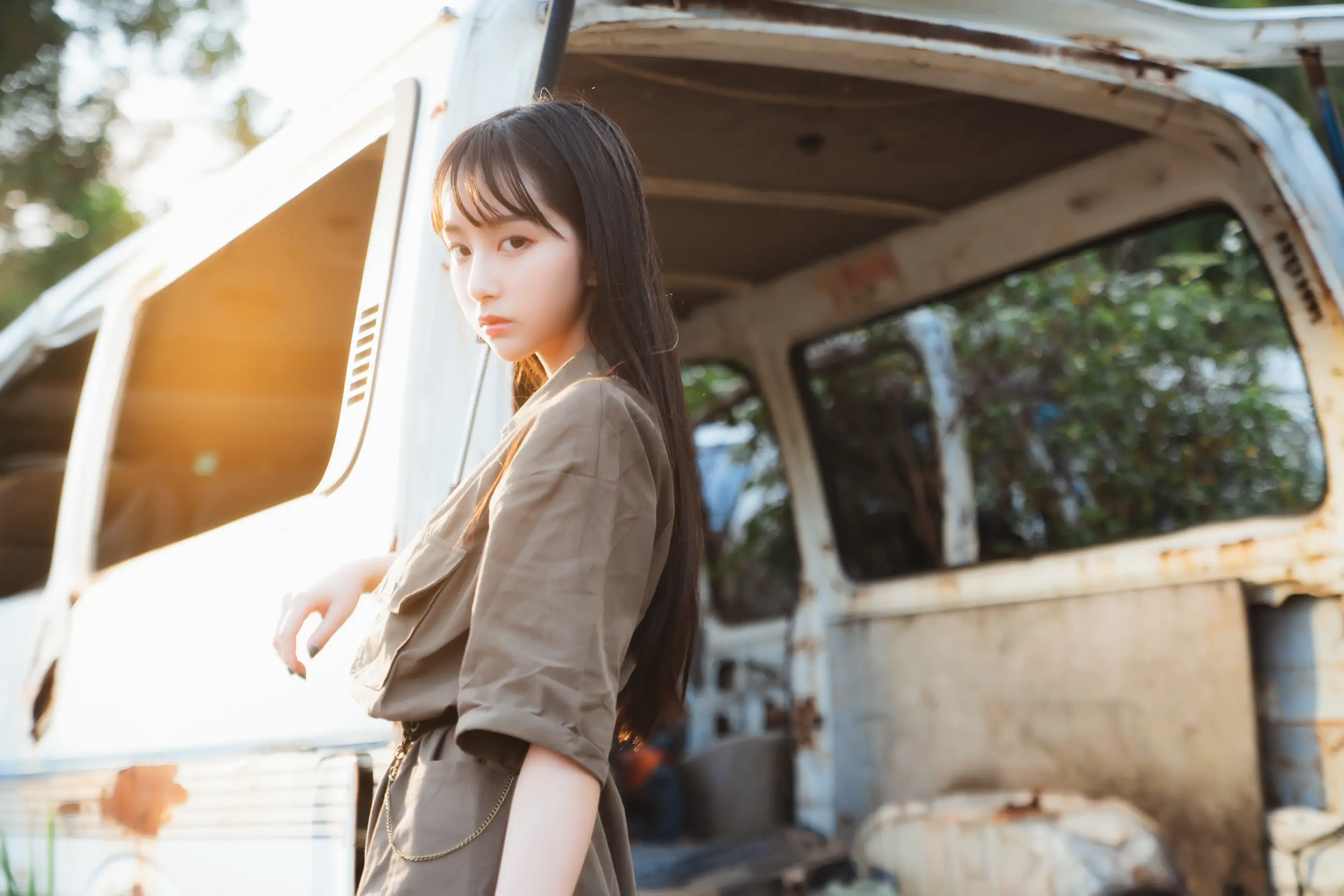 [艺图语] 2022.05.23 Vol.0959 – 废弃车场 鲁鲁羽落子#[31P]-6