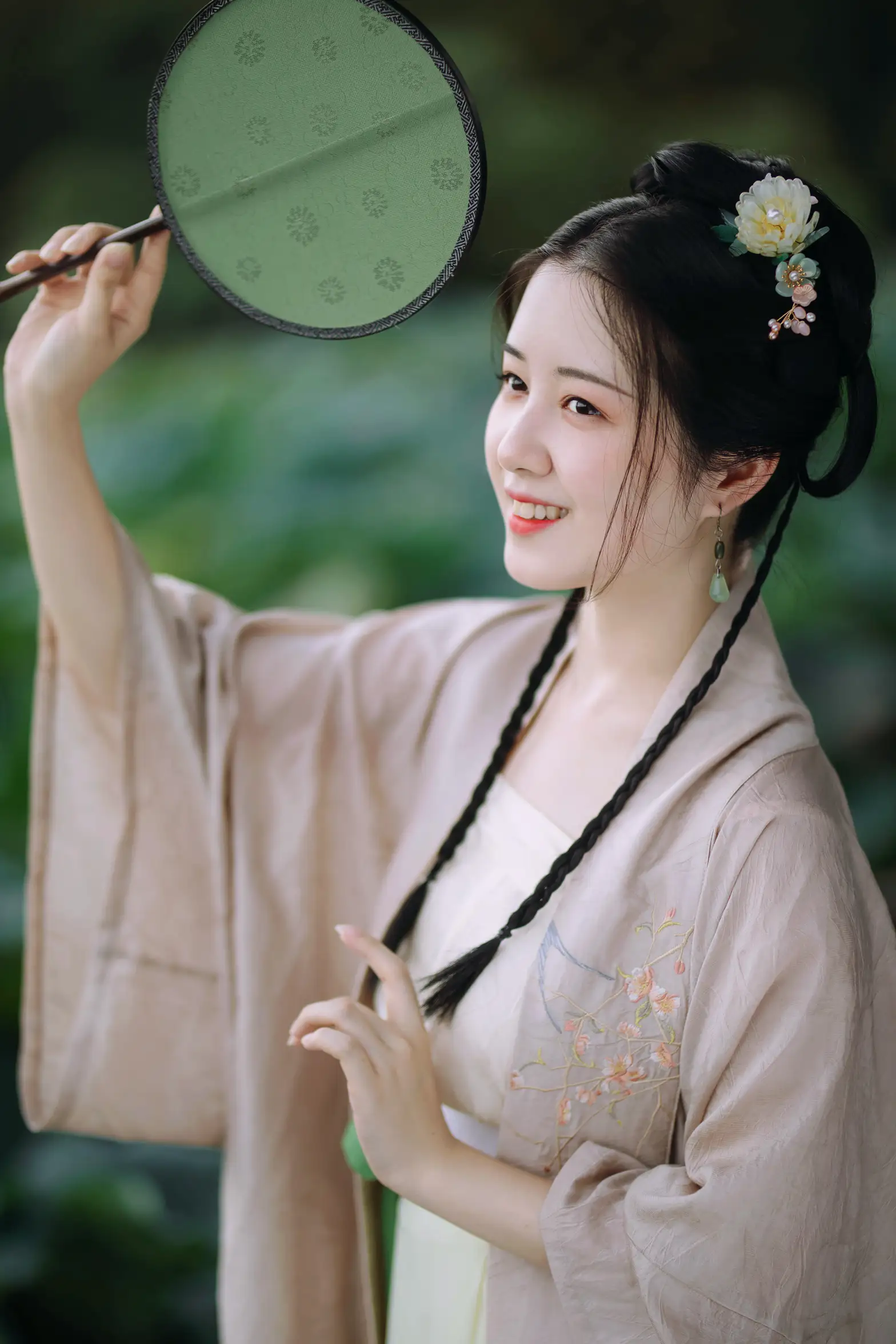 [艺图语] 2022.02.09 Vol.773 – 荷叶五寸荷花娇 罗熙#[19P]-3