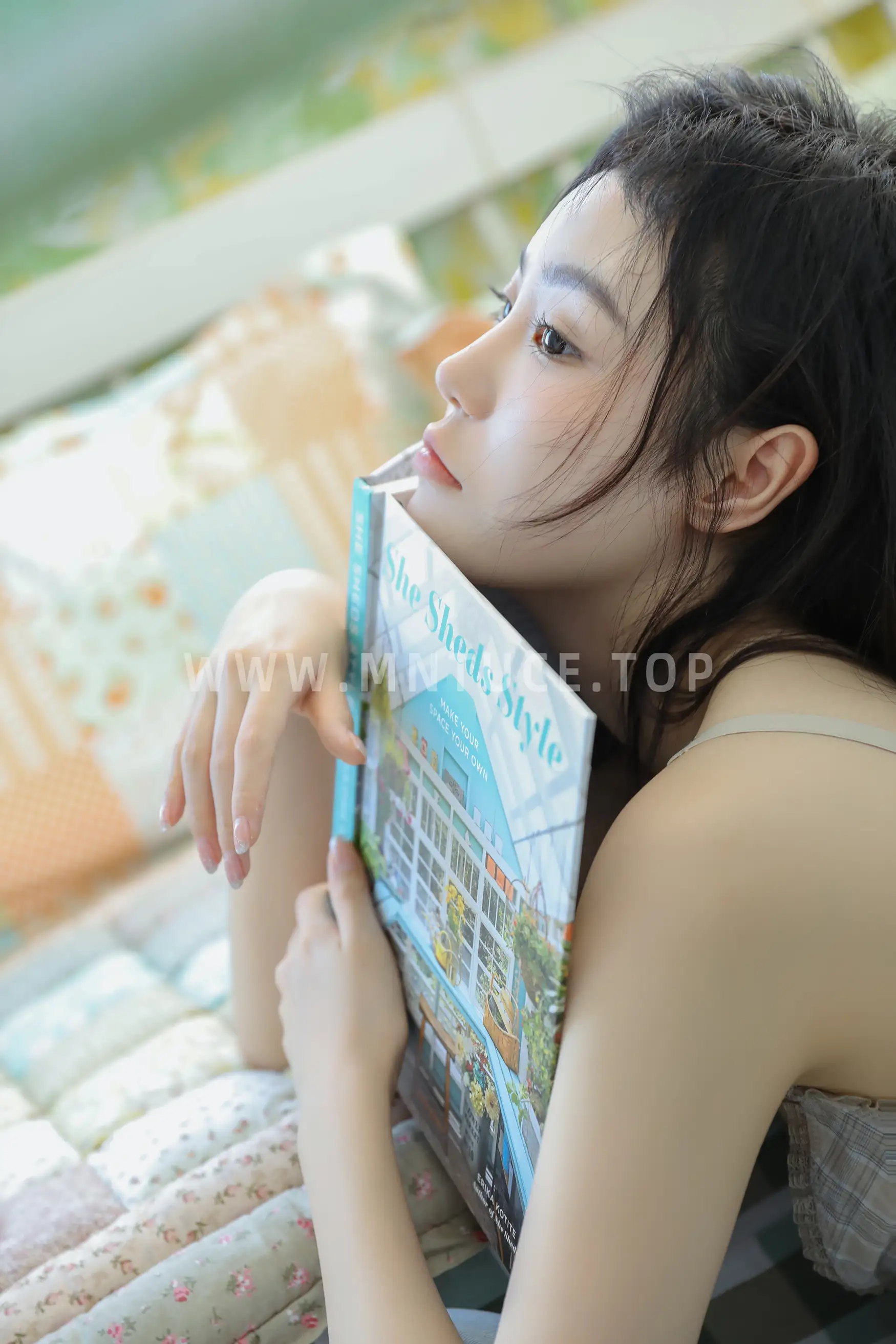 [艺图语] 2022.06.16 Vol.1193 – 不怪她 苡萱mua#[30P]-8