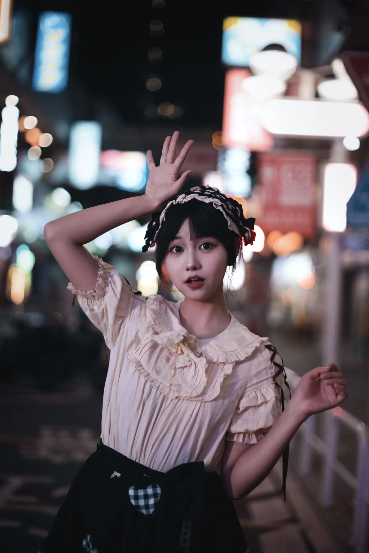 [艺图语] 2022.06.20 Vol.1241 – Happiness is free 小关#[50P]-1