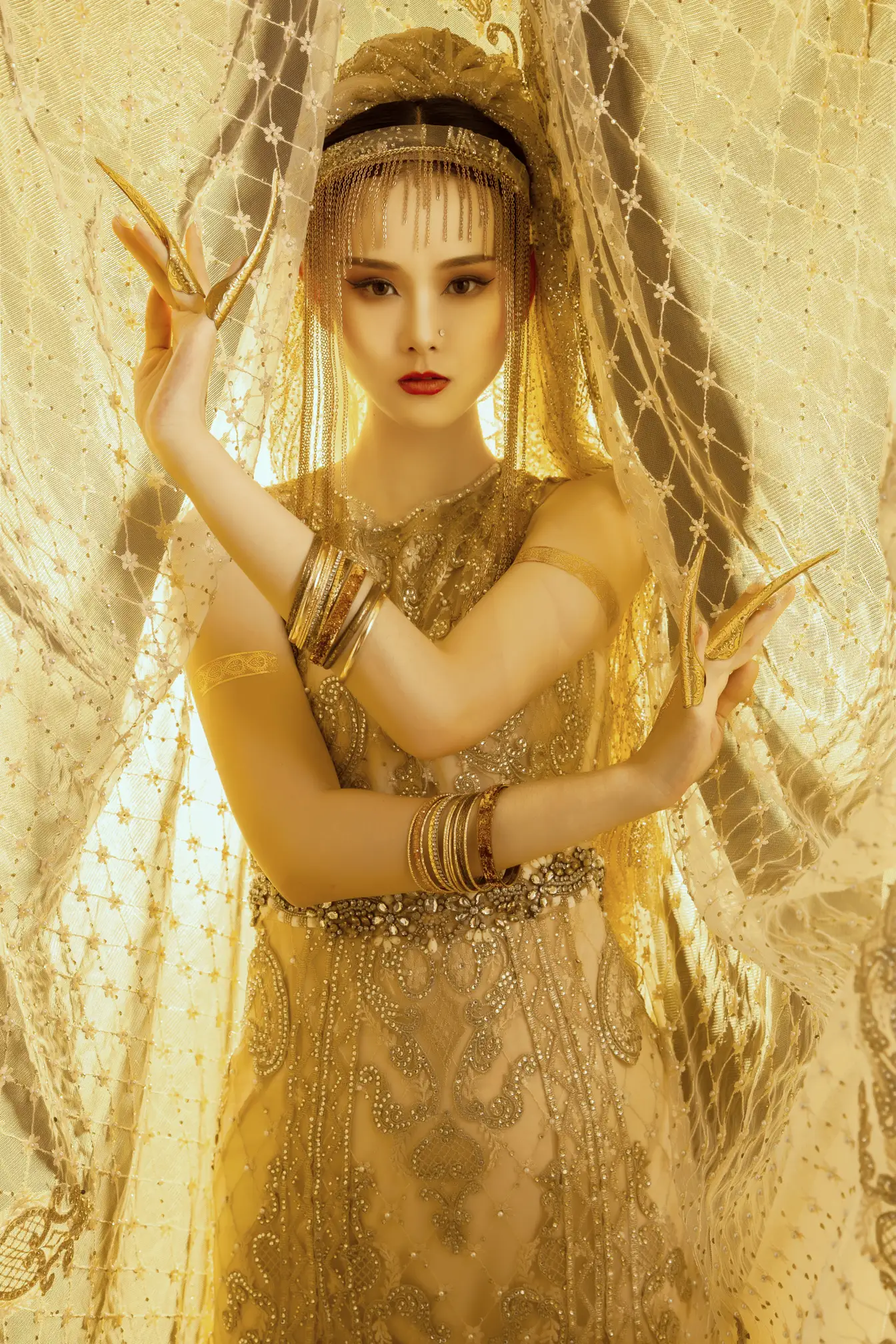 [艺图语] 2021.12.24 Vol.529 – 纸醉金迷 欣宝#[22P]-5