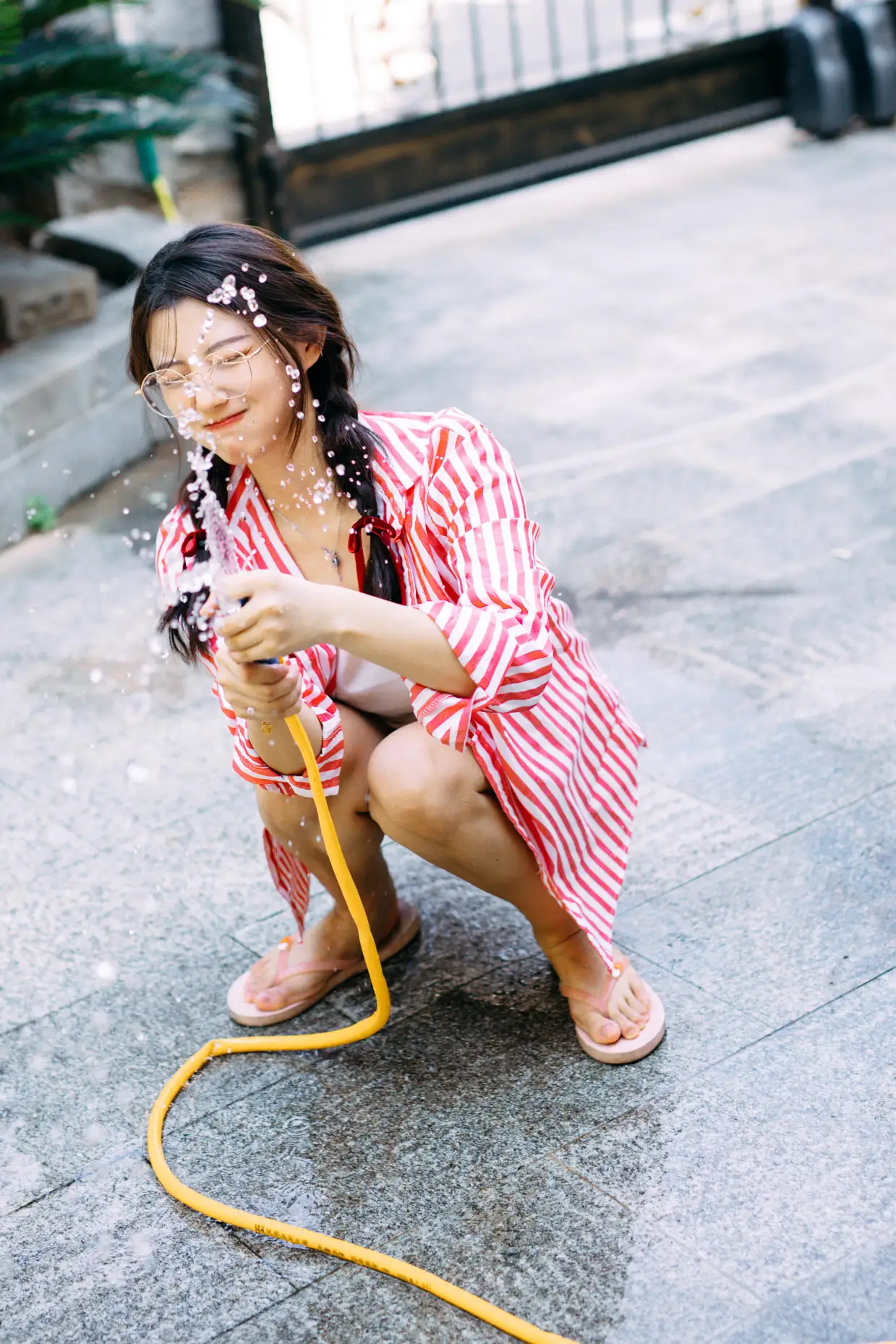 [艺图语] 2021.11.30 Vol.479 – 后院水花 黎美汐#[42P]-1