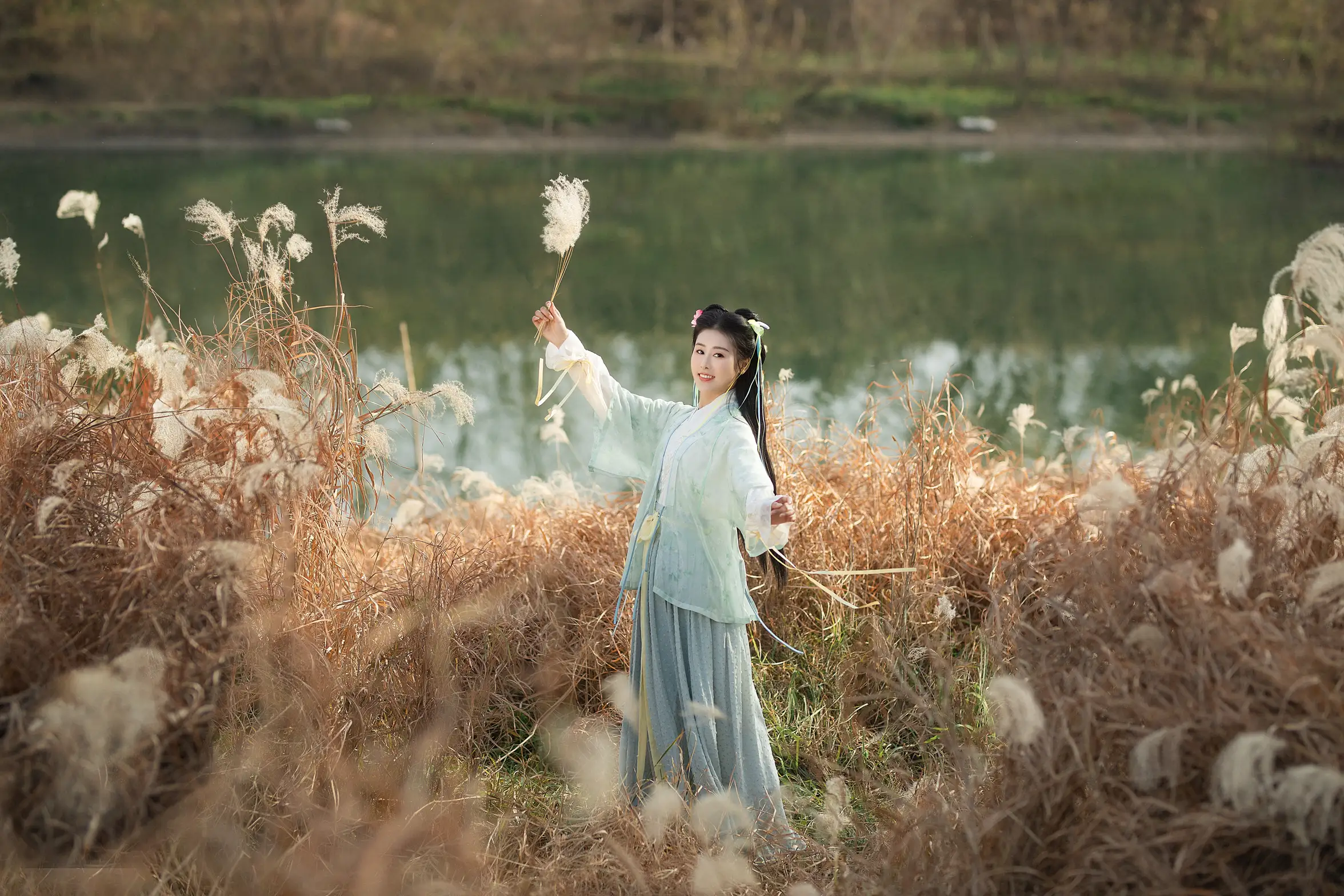 [艺图语] 2022.06.03 Vol.1074 – 赵灵儿 人间月-素尘#[21P]-9