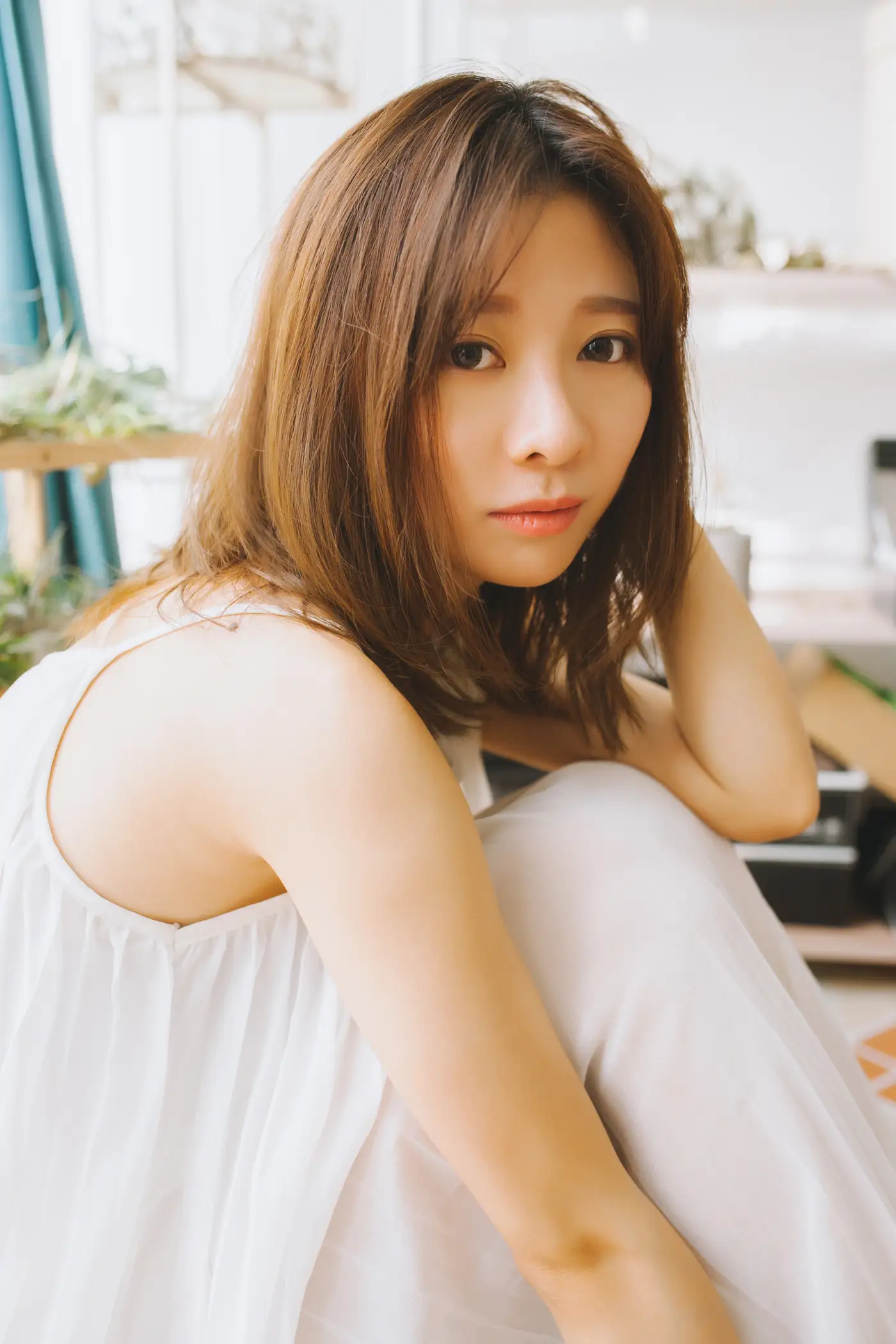 [艺图语] 2022.05.30 Vol.1035 – 早安，阳光 陈珂#[22P]-16