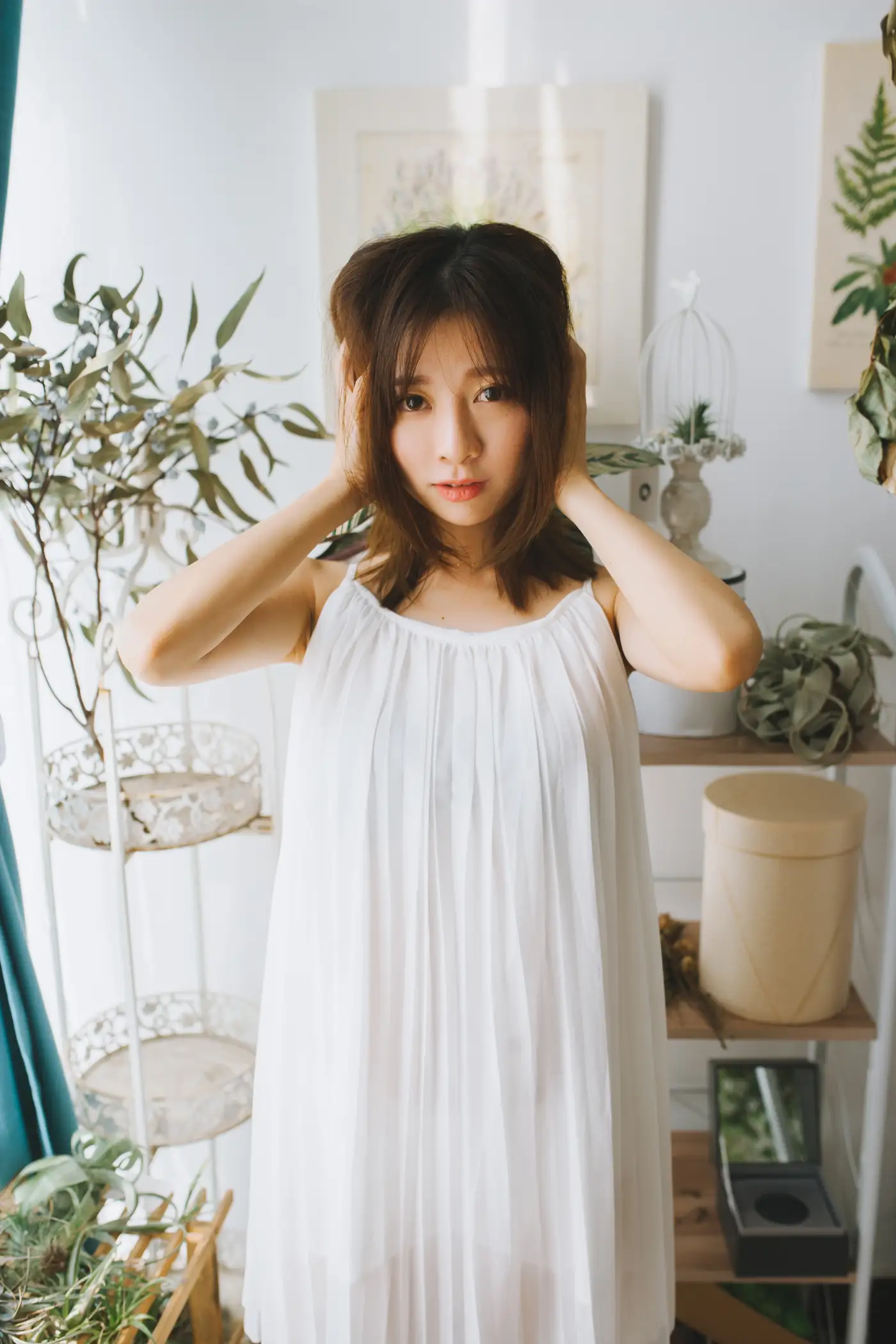 [艺图语] 2022.05.30 Vol.1035 – 早安，阳光 陈珂#[22P]-8