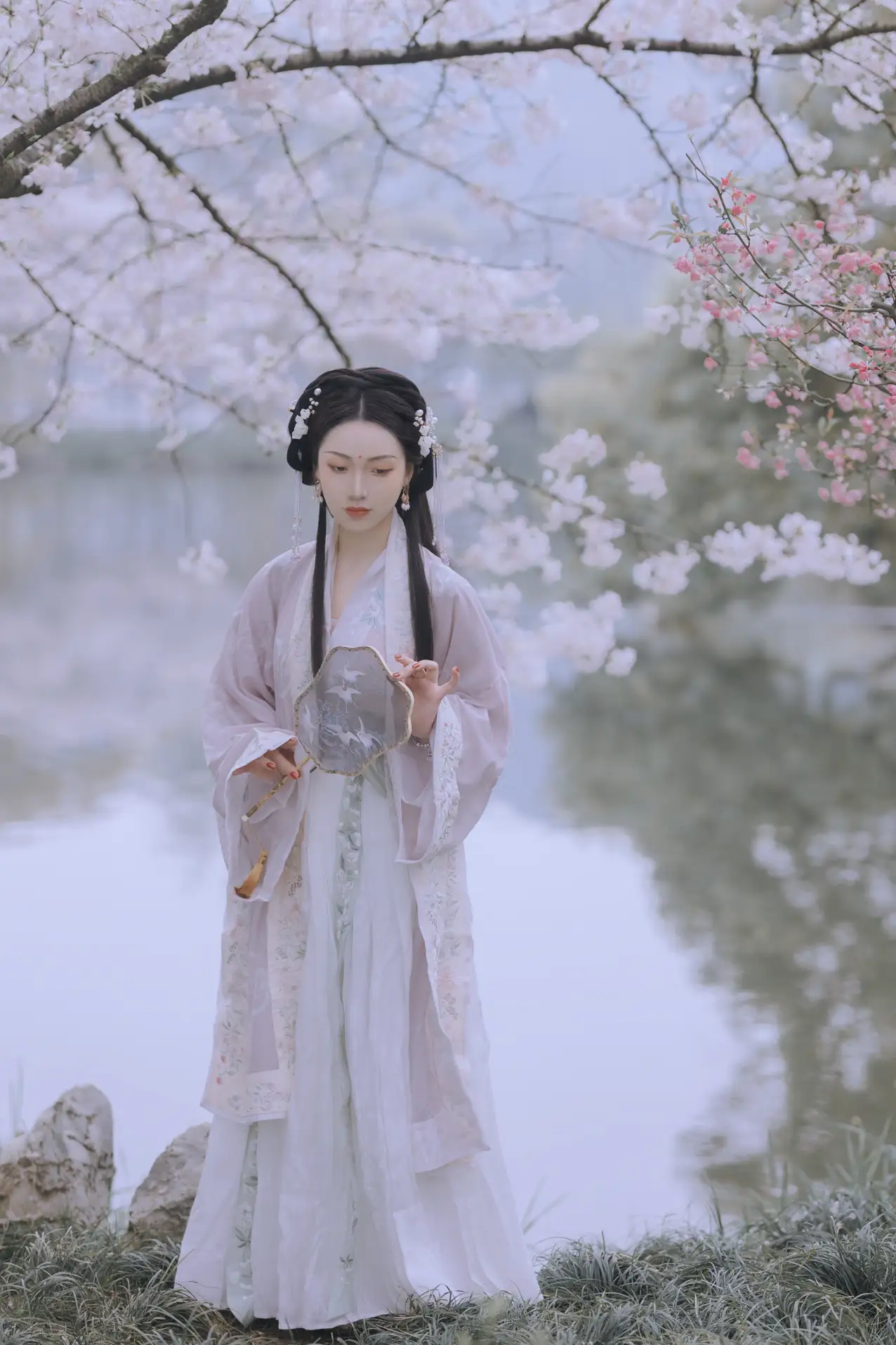 [艺图语] 2022.01.14 Vol.652 – 樱花落 Joyceee#[26P]-8