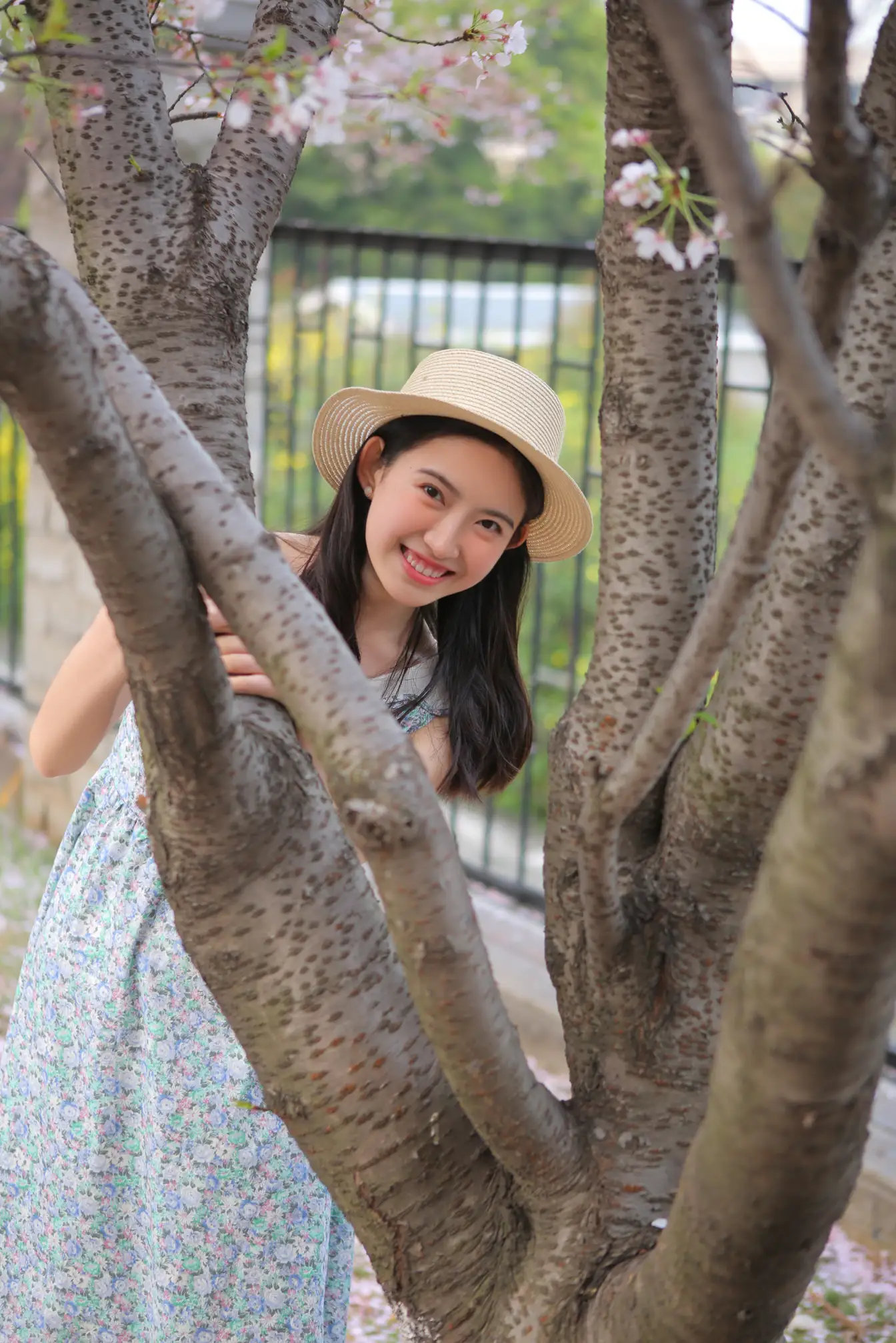 [艺图语] 2022.08.07 Vol.1645 – 花倦 小草草呀#[22P]-10