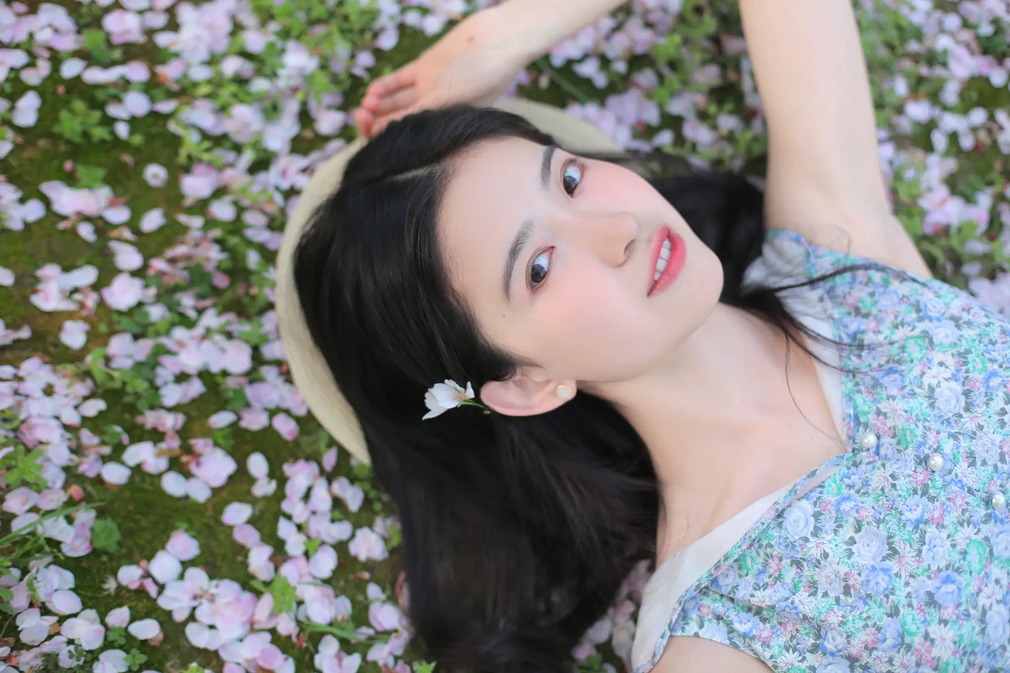 [艺图语] 2022.08.07 Vol.1645 – 花倦 小草草呀#[22P]-3