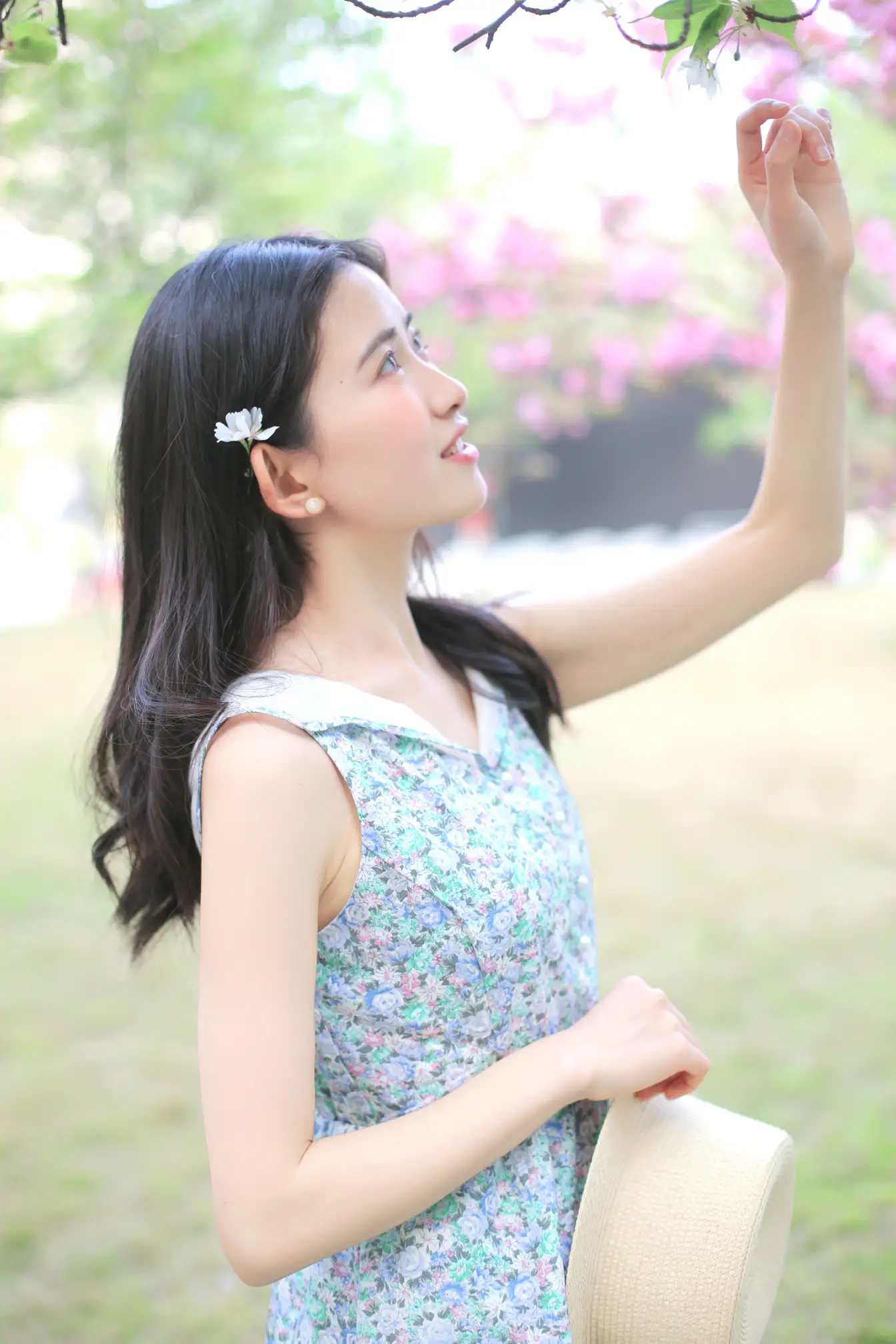 [艺图语] 2022.08.07 Vol.1645 – 花倦 小草草呀#[22P]-9