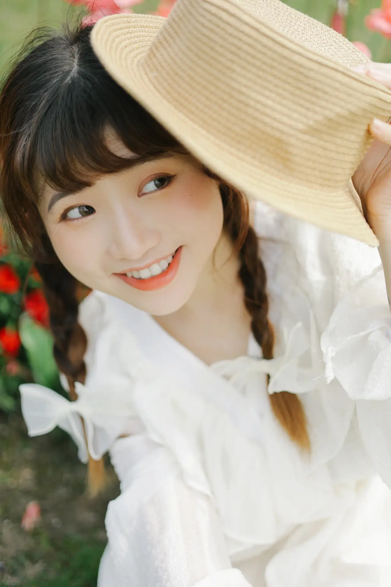 [艺图语] 2022.09.10 Vol.1920 – 郁金香花开 蓝胖子-#[28P]-3