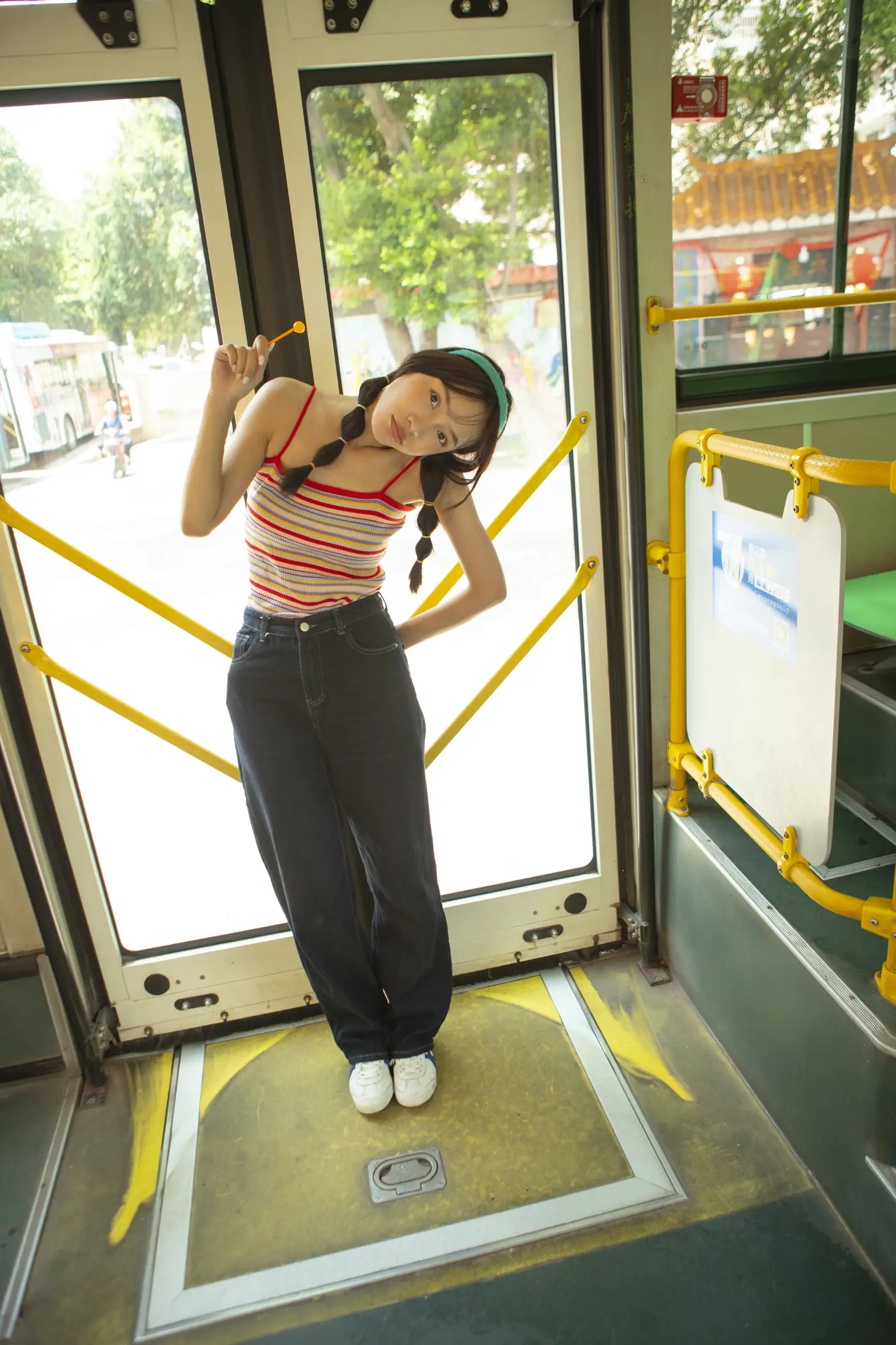 [艺图语] 2021.11.05 Vol.421 – happytune 奶茶妹MM#[28P]-2