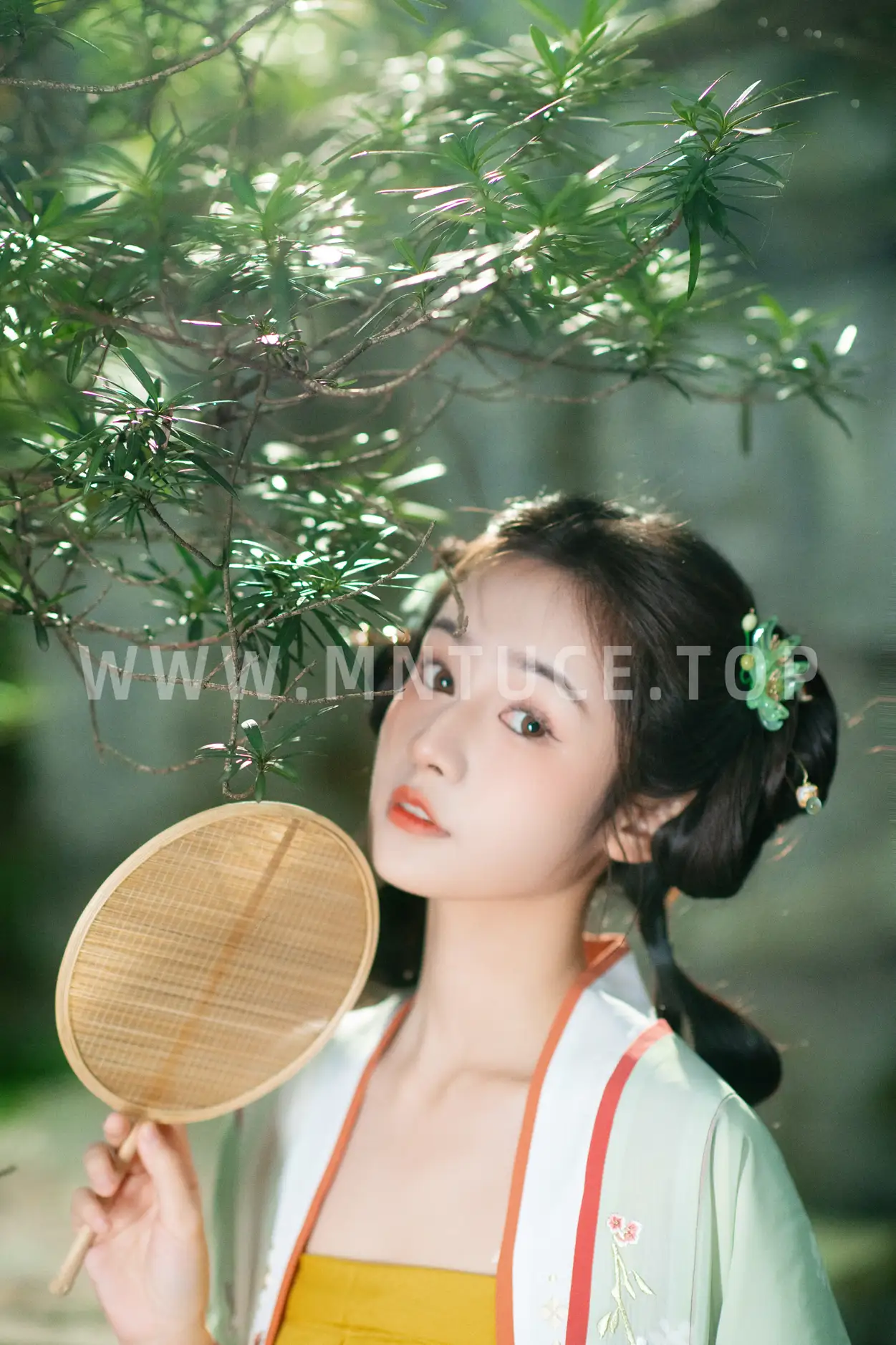 [艺图语] 2022.02.15 Vol.802 – 初夏 珂珂#[22P]-10