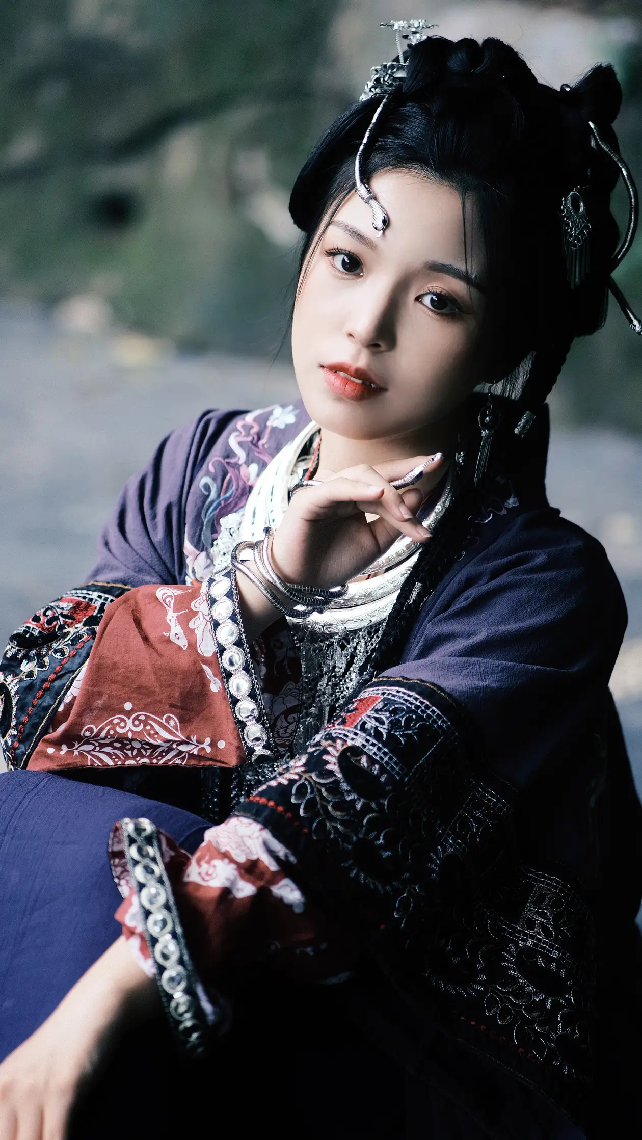 [艺图语] 2022.07.08 Vol.1414 – 苗家姑娘 proyhine#[28P]-8