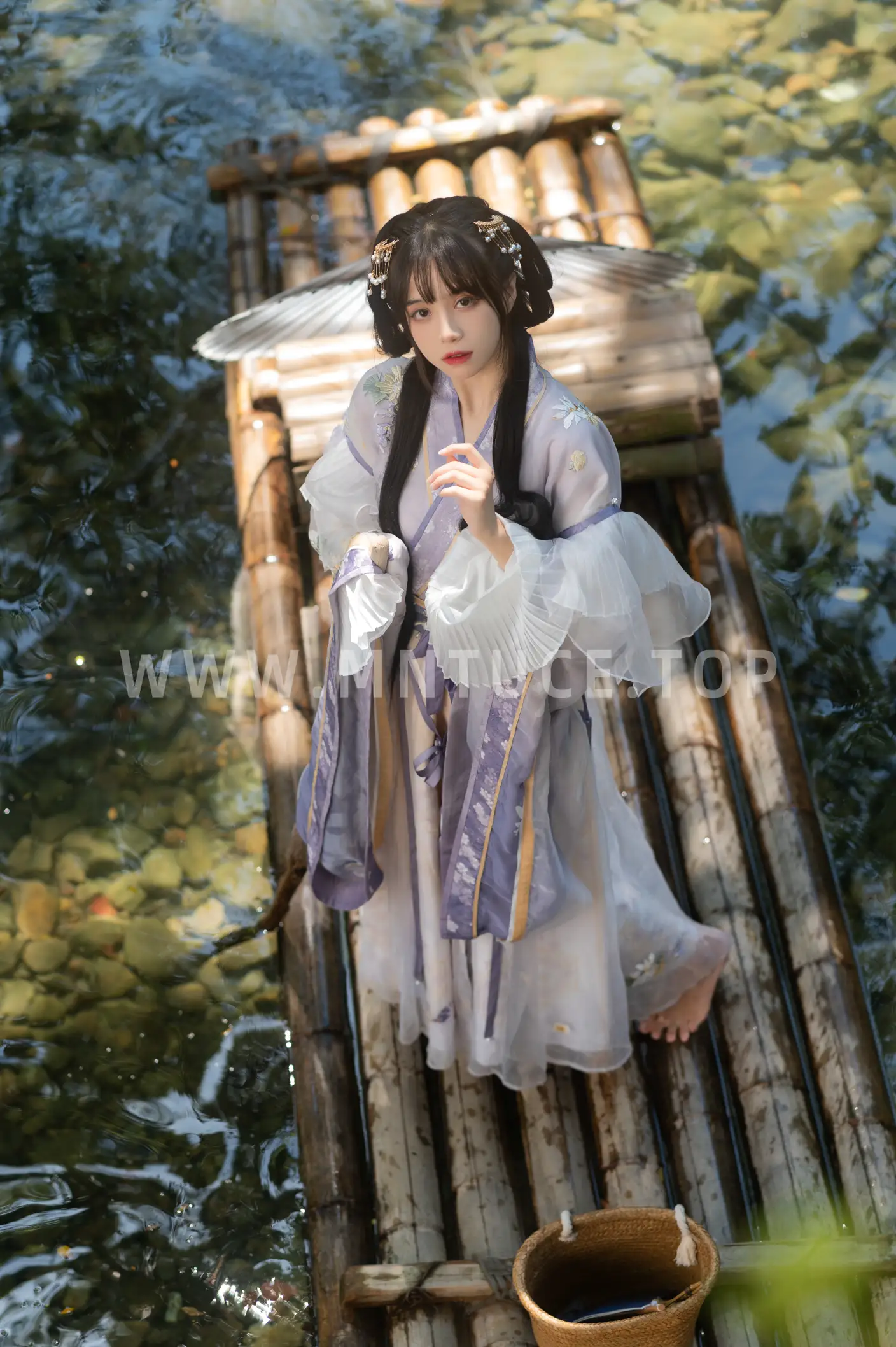 [艺图语] 2022.05.27 Vol.0996 – 泛舟记 贰加六#[44P]-4