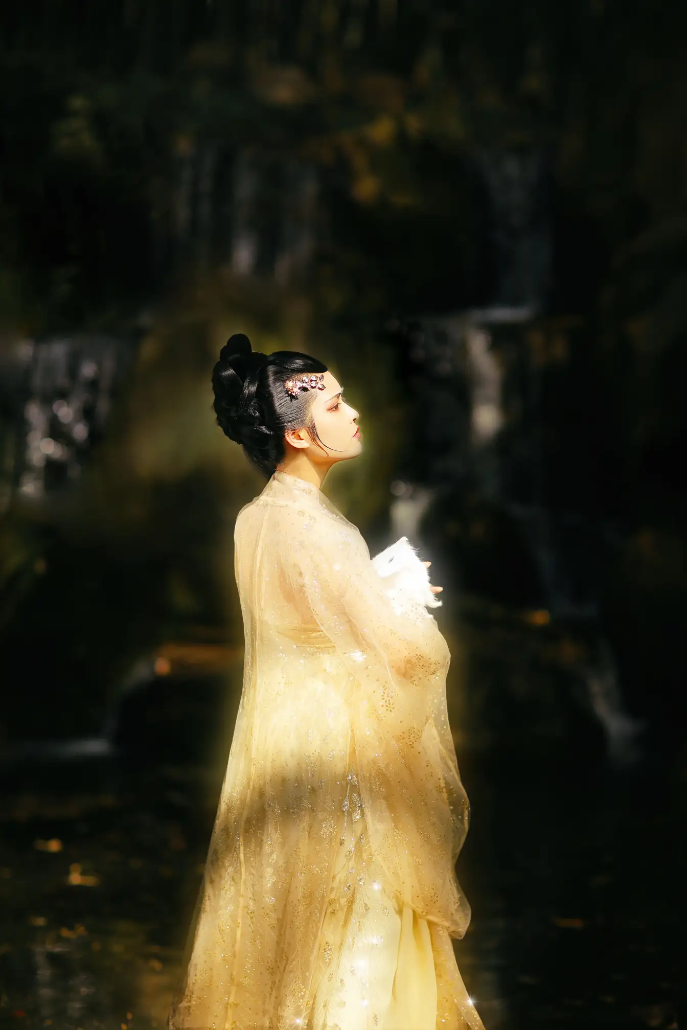 2022.08.11 Vol.1676 – 狐妖 11