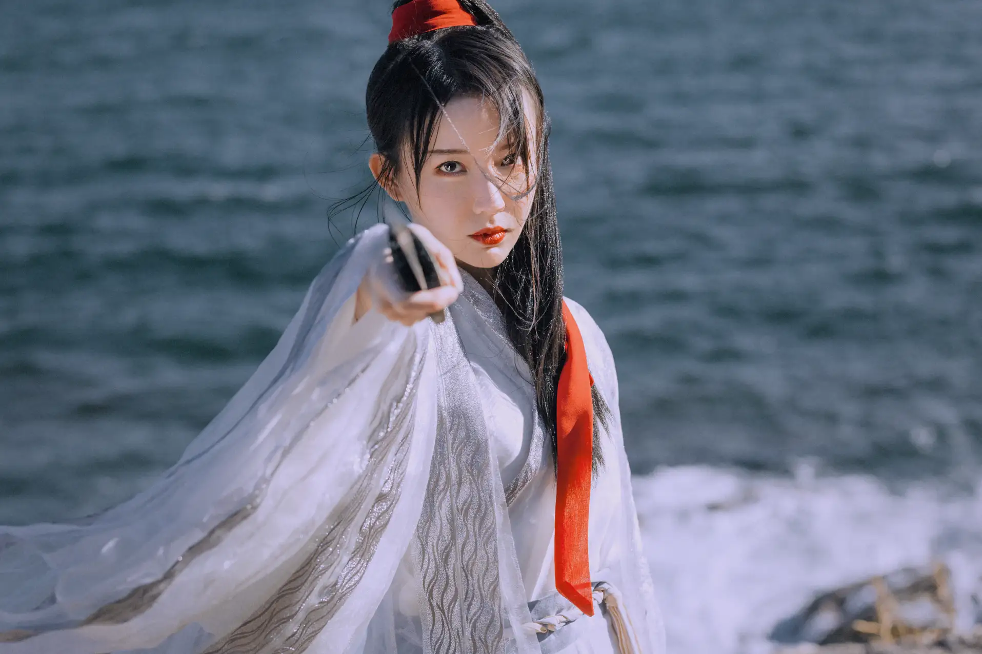 [艺图语] 2021.09.11 Vol.285 – 她是一个剑客 许忆#[26P]-3