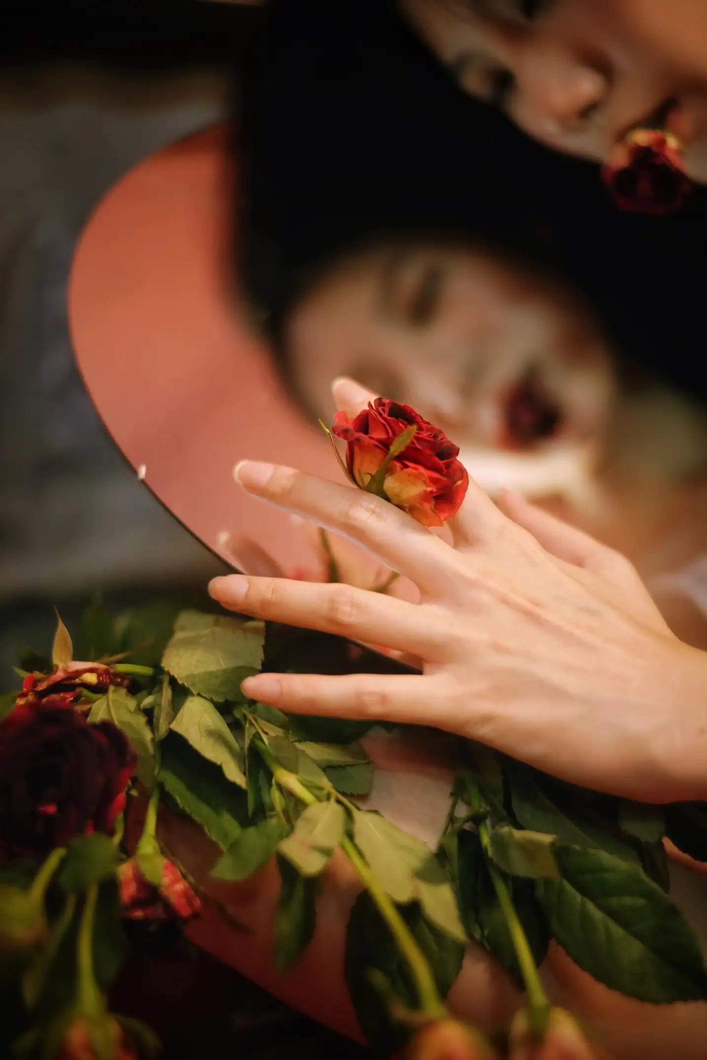 [艺图语] 2022.08.10 Vol.1667 – 孤寂的玫瑰之旅 阿万#[28P]-2