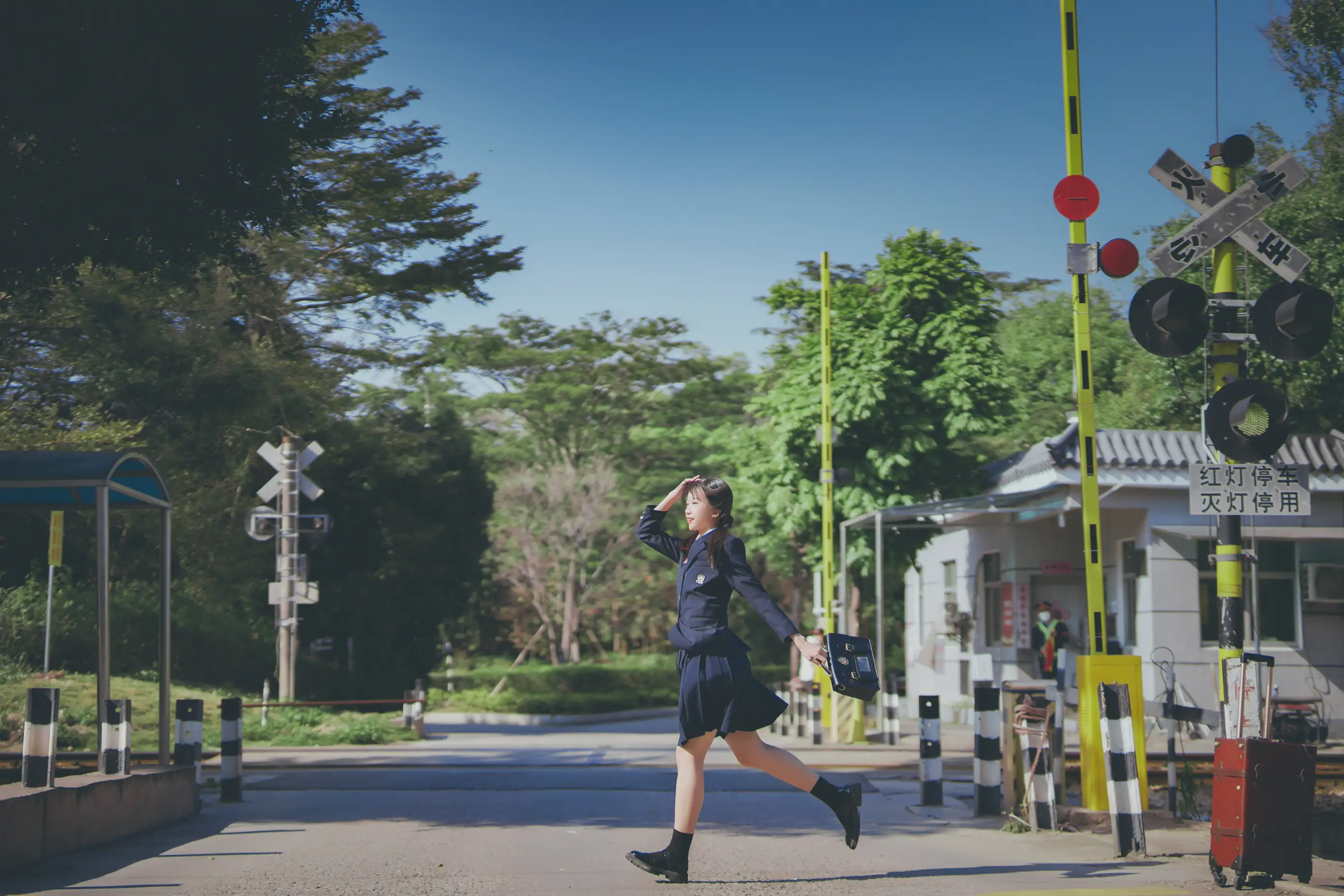 [艺图语] 2022.07.02 Vol.1354 – 秒速五厘米 小鹿来#[24P]-10