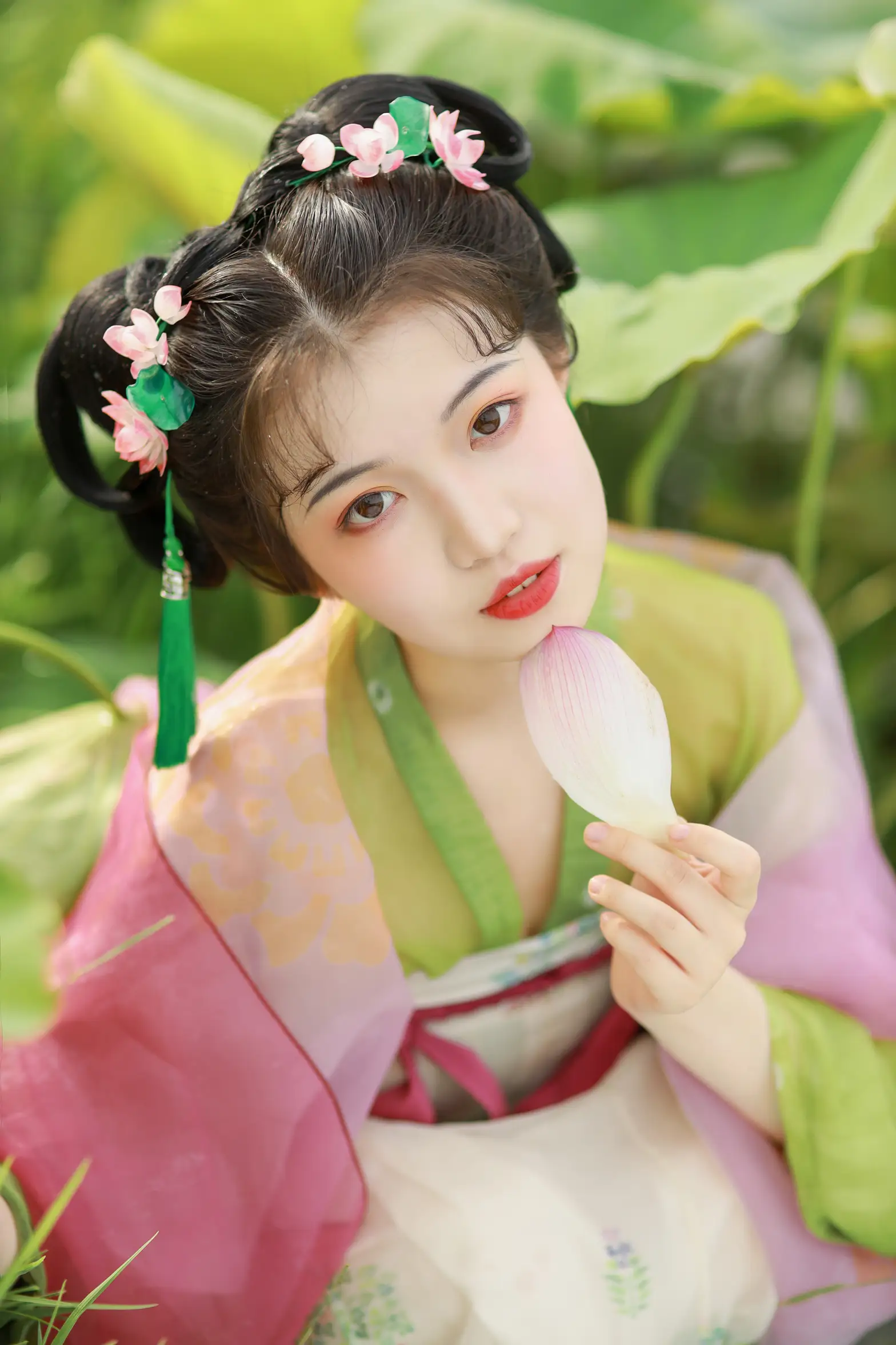 [艺图语] 2022.08.03 Vol.1614 – 荷花少女 我超白_#[30P]-14