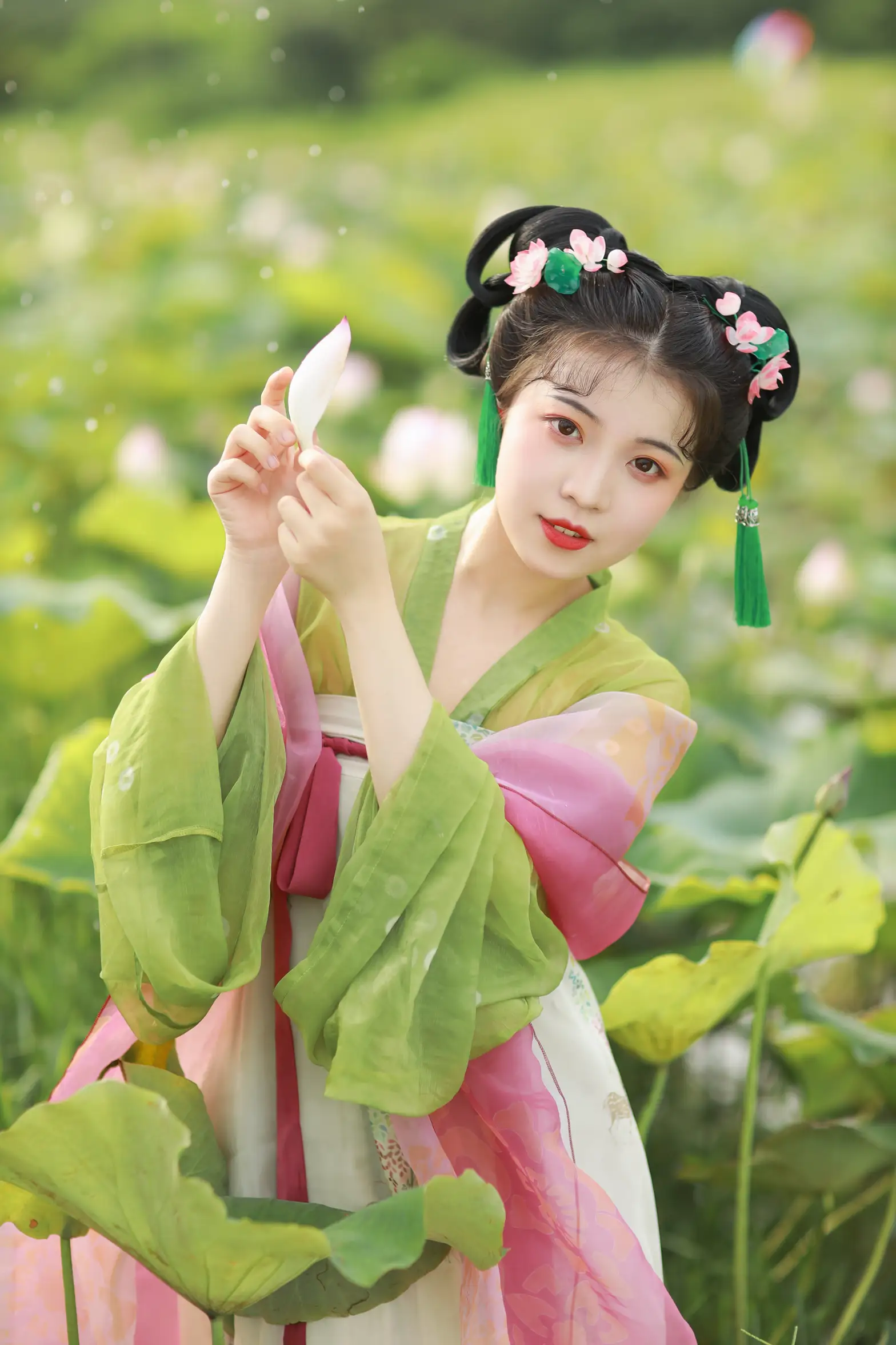 [艺图语] 2022.08.03 Vol.1614 – 荷花少女 我超白_#[30P]-19