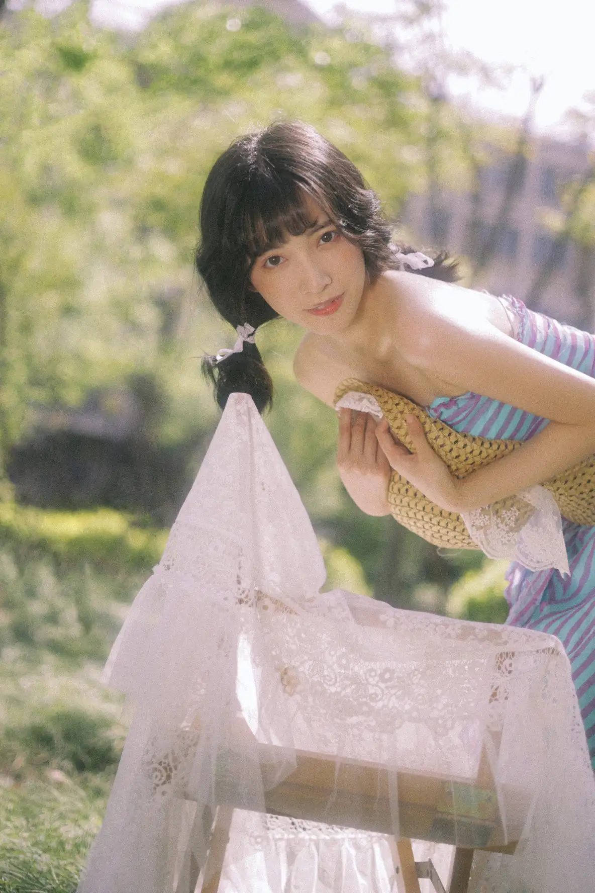 [艺图语] 2022.05.27 Vol.1006 – 她的眸 一只阿梦崽#[34P]-1