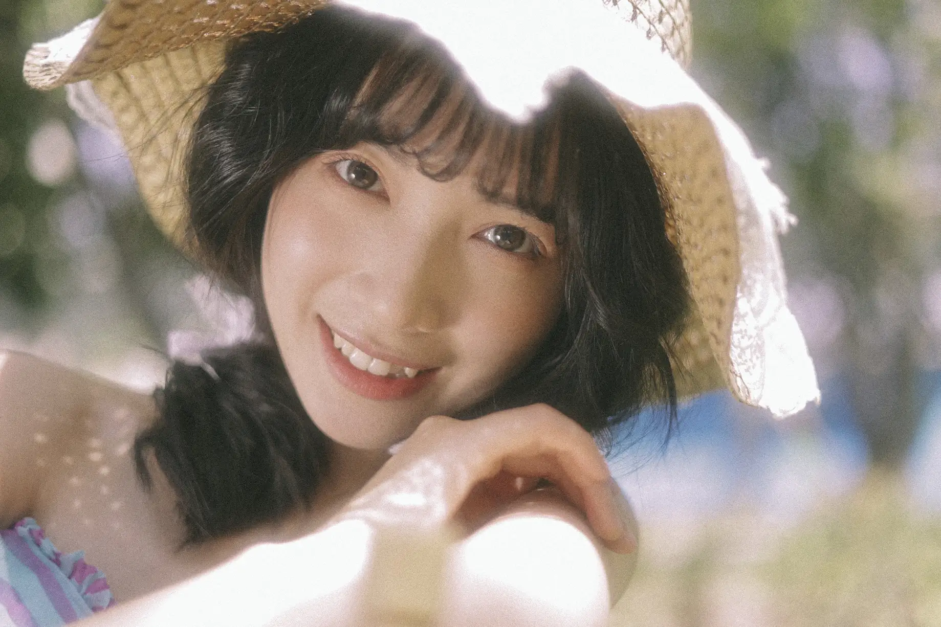 [艺图语] 2022.05.27 Vol.1006 – 她的眸 一只阿梦崽#[34P]-2