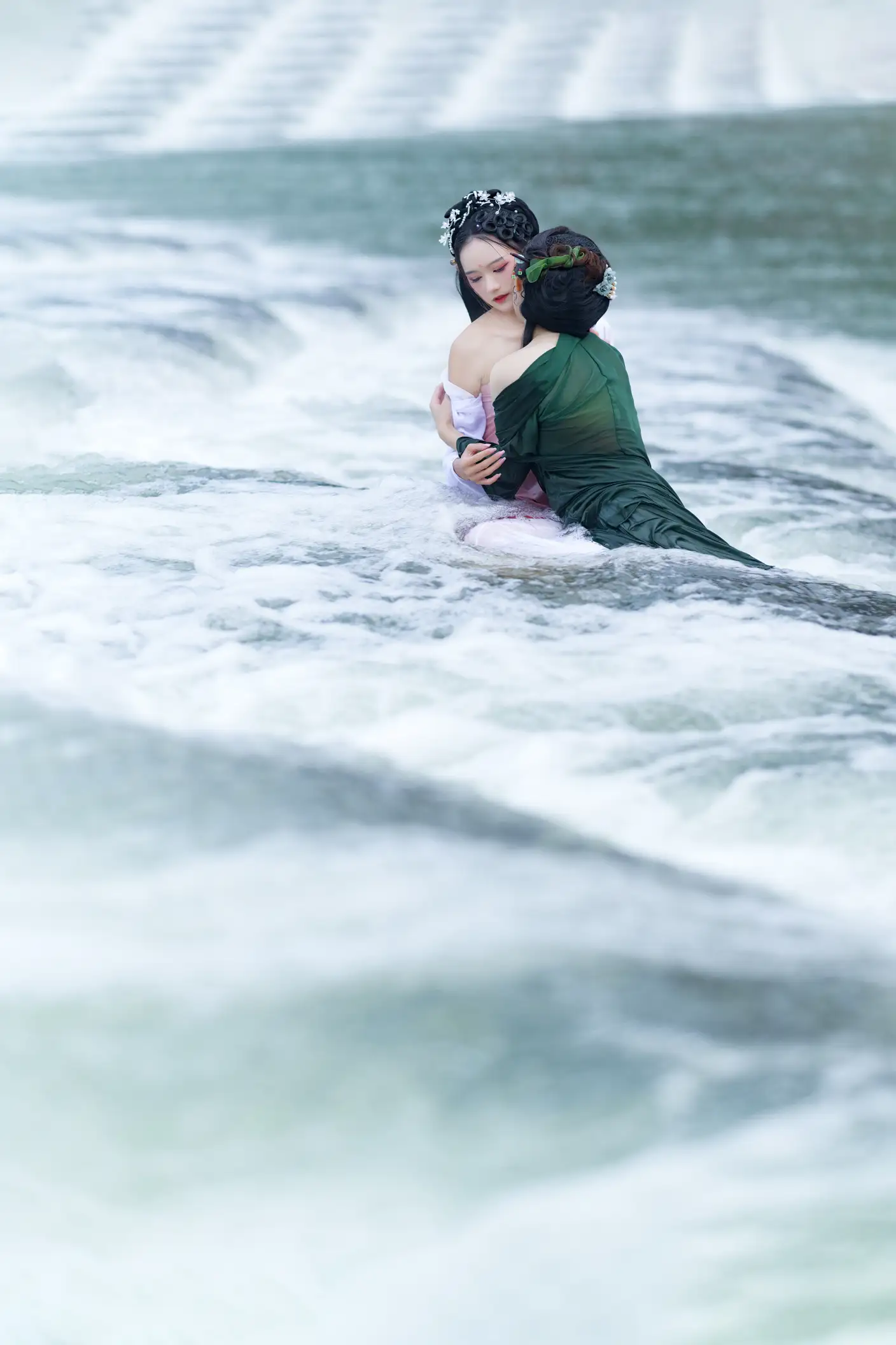 [艺图语] 2022.06.24 Vol.1277 – 青白蛇 兔子Zzz不吃胡萝卜#[26P]-1