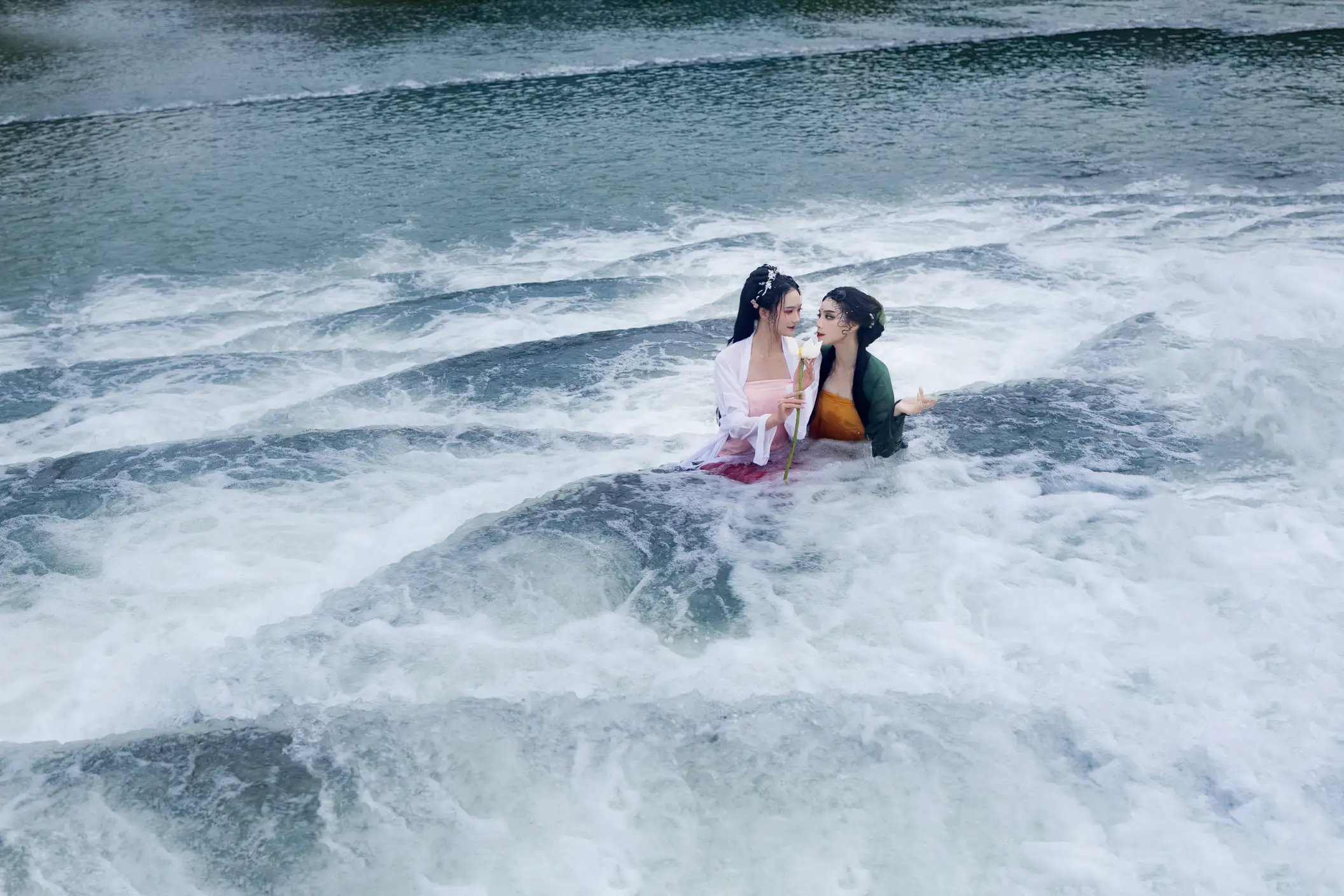 [艺图语] 2022.06.24 Vol.1277 – 青白蛇 兔子Zzz不吃胡萝卜#[26P]-7