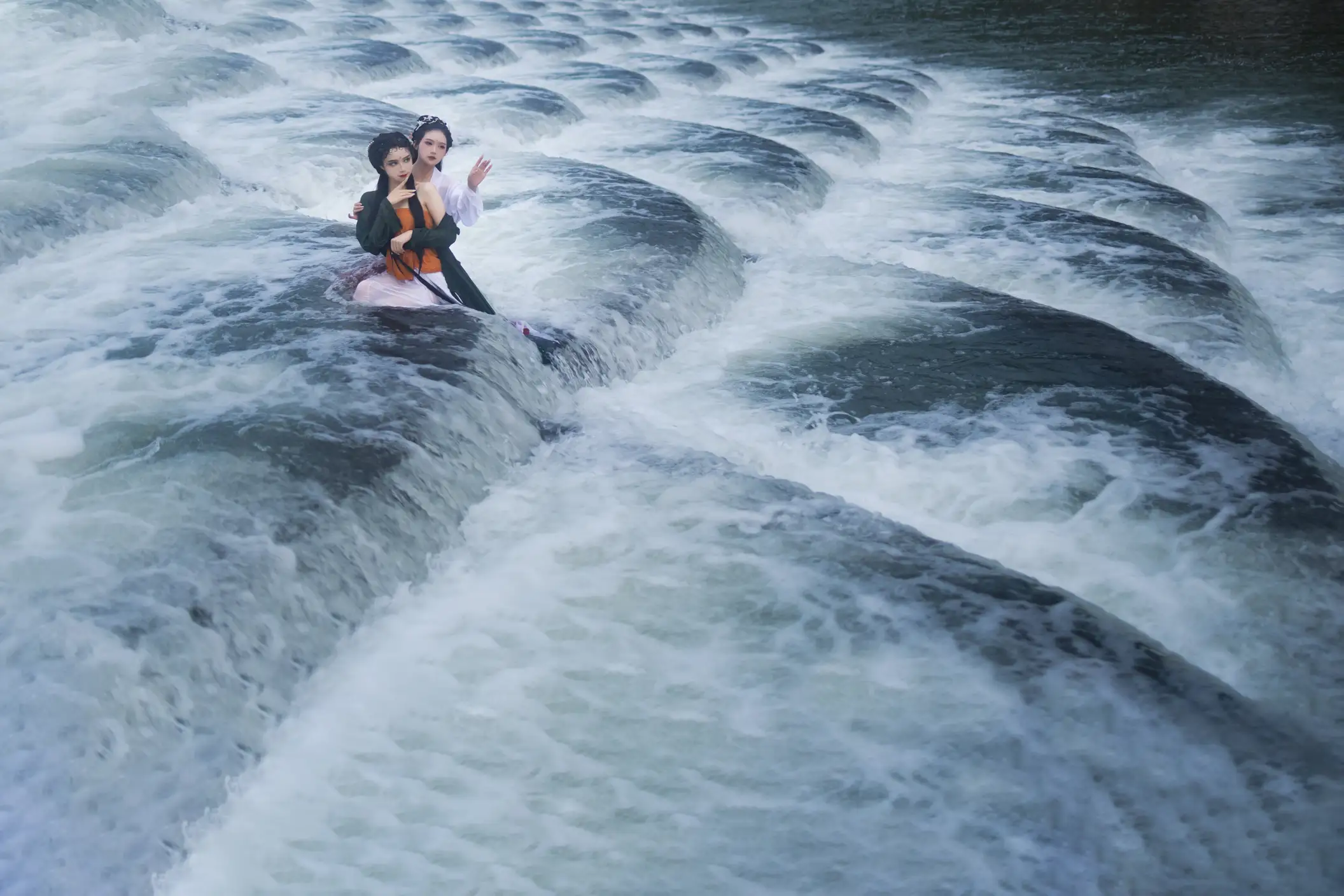 [艺图语] 2022.06.24 Vol.1277 – 青白蛇 兔子Zzz不吃胡萝卜#[26P]-8