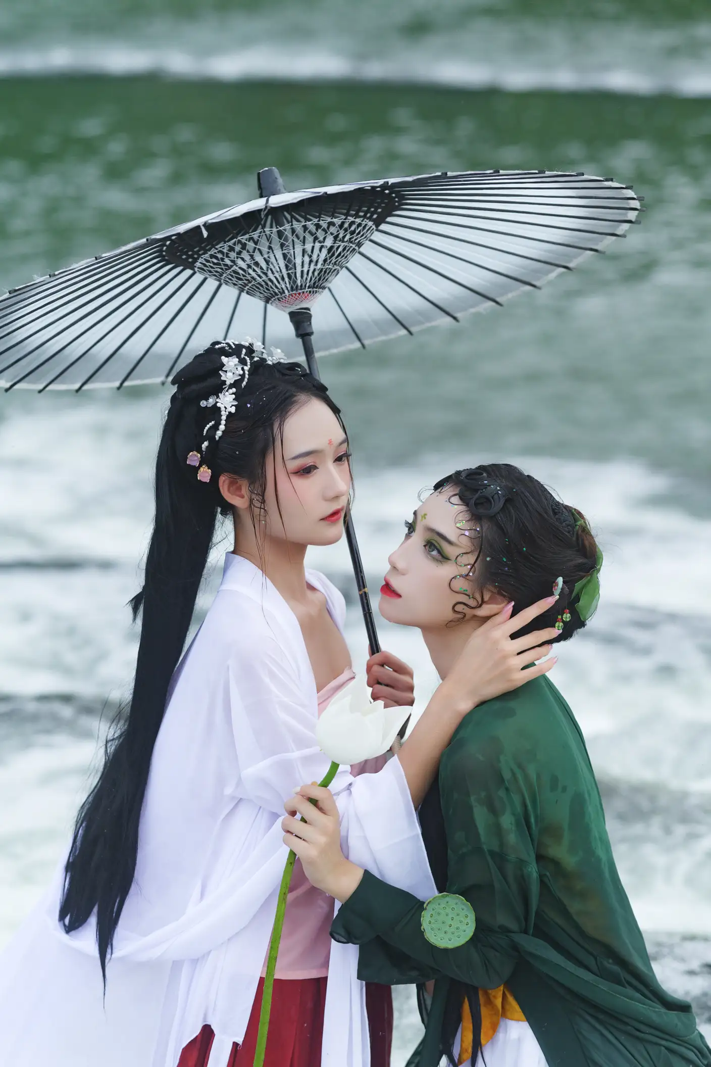 [艺图语] 2022.06.24 Vol.1277 – 青白蛇 兔子Zzz不吃胡萝卜#[26P]-1