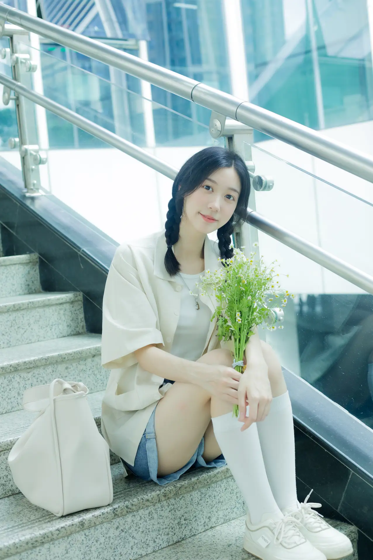 [艺图语] 2022.08.22 Vol.1761 – 地铁奇遇记 饲猫少女 饲猫少女-#[39P]-3