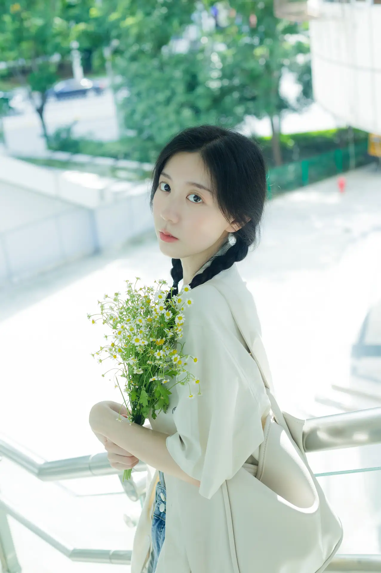 [艺图语] 2022.08.22 Vol.1761 – 地铁奇遇记 饲猫少女 饲猫少女-#[39P]-8