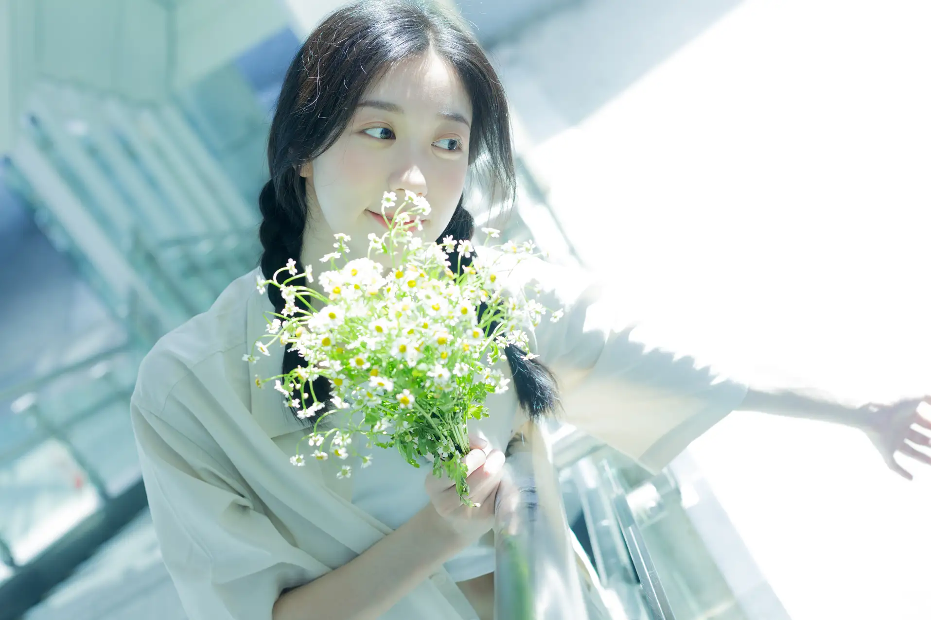 [艺图语] 2022.08.22 Vol.1761 – 地铁奇遇记 饲猫少女 饲猫少女-#[39P]-4