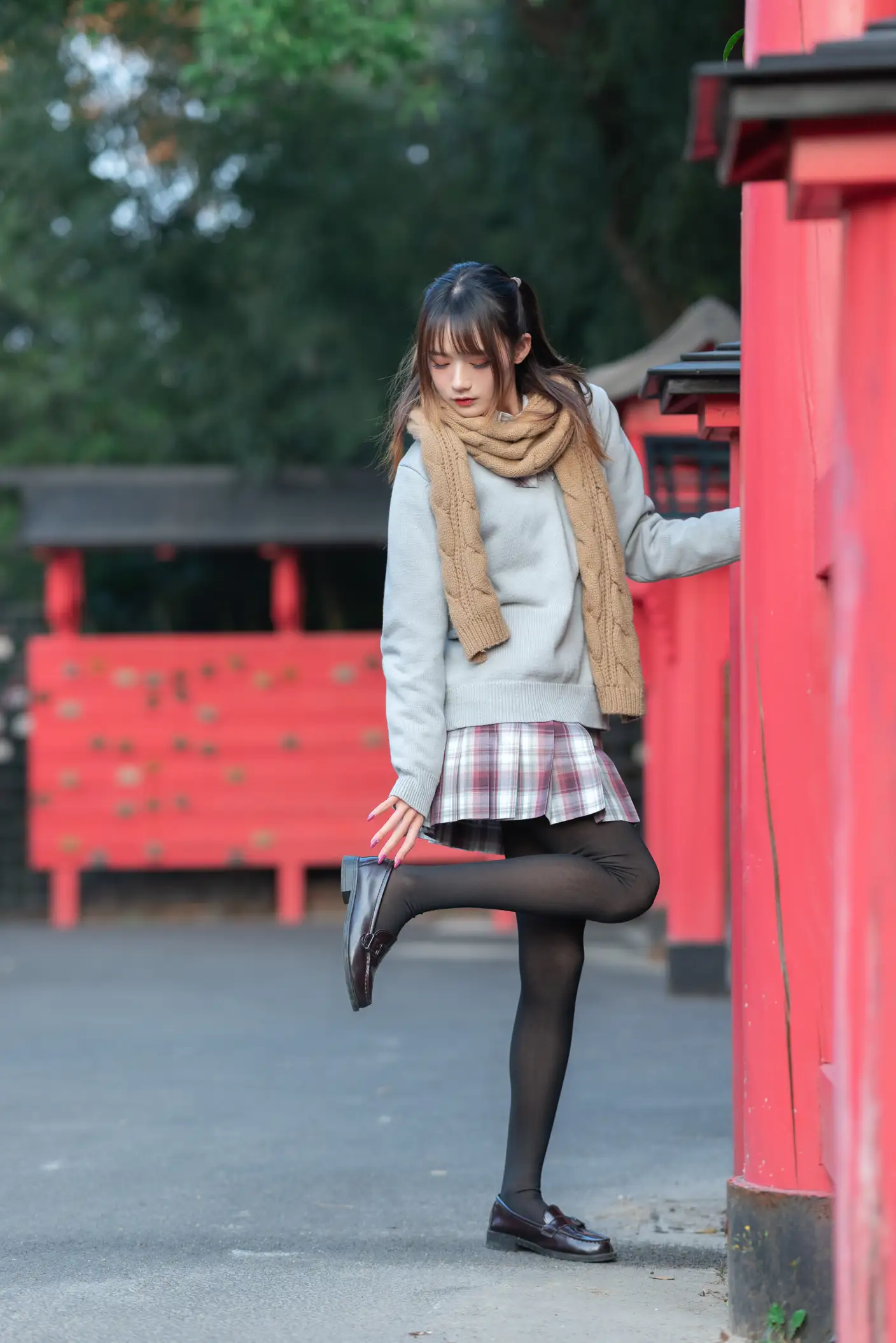 [艺图语] 2022.06.21 Vol.1246 – 秋天的裙摆 兔子Zzz不吃胡萝卜#[43P]-7