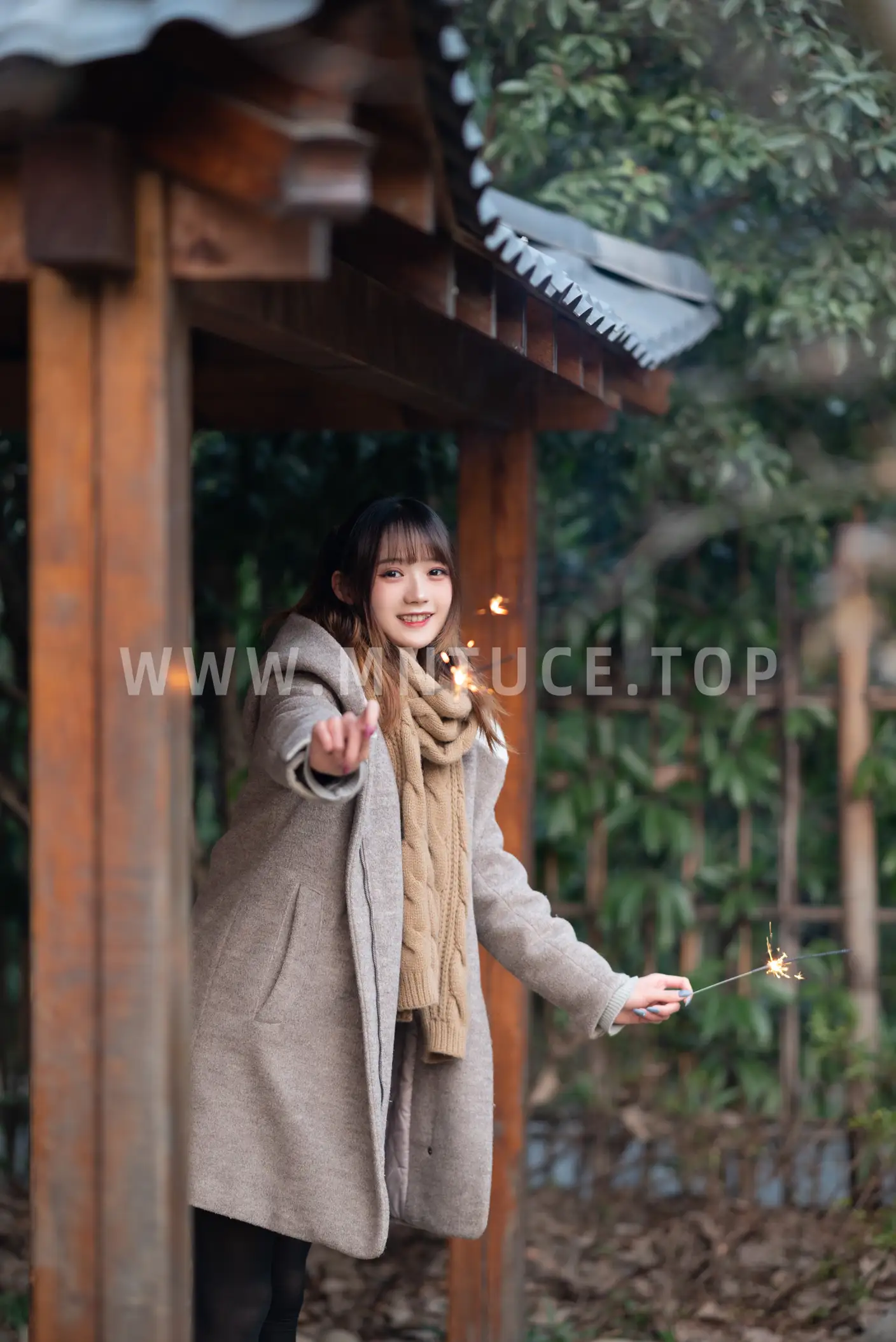 [艺图语] 2022.06.21 Vol.1246 – 秋天的裙摆 兔子Zzz不吃胡萝卜#[43P]-8