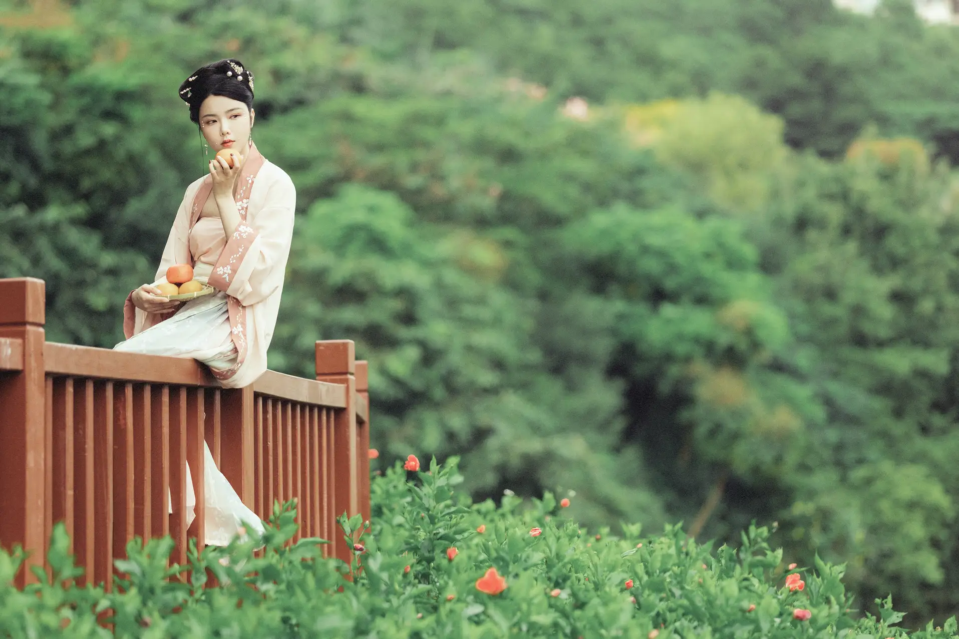 [艺图语] 2022.01.04 Vol.583 – 花期不待 三重子#[27P]-2