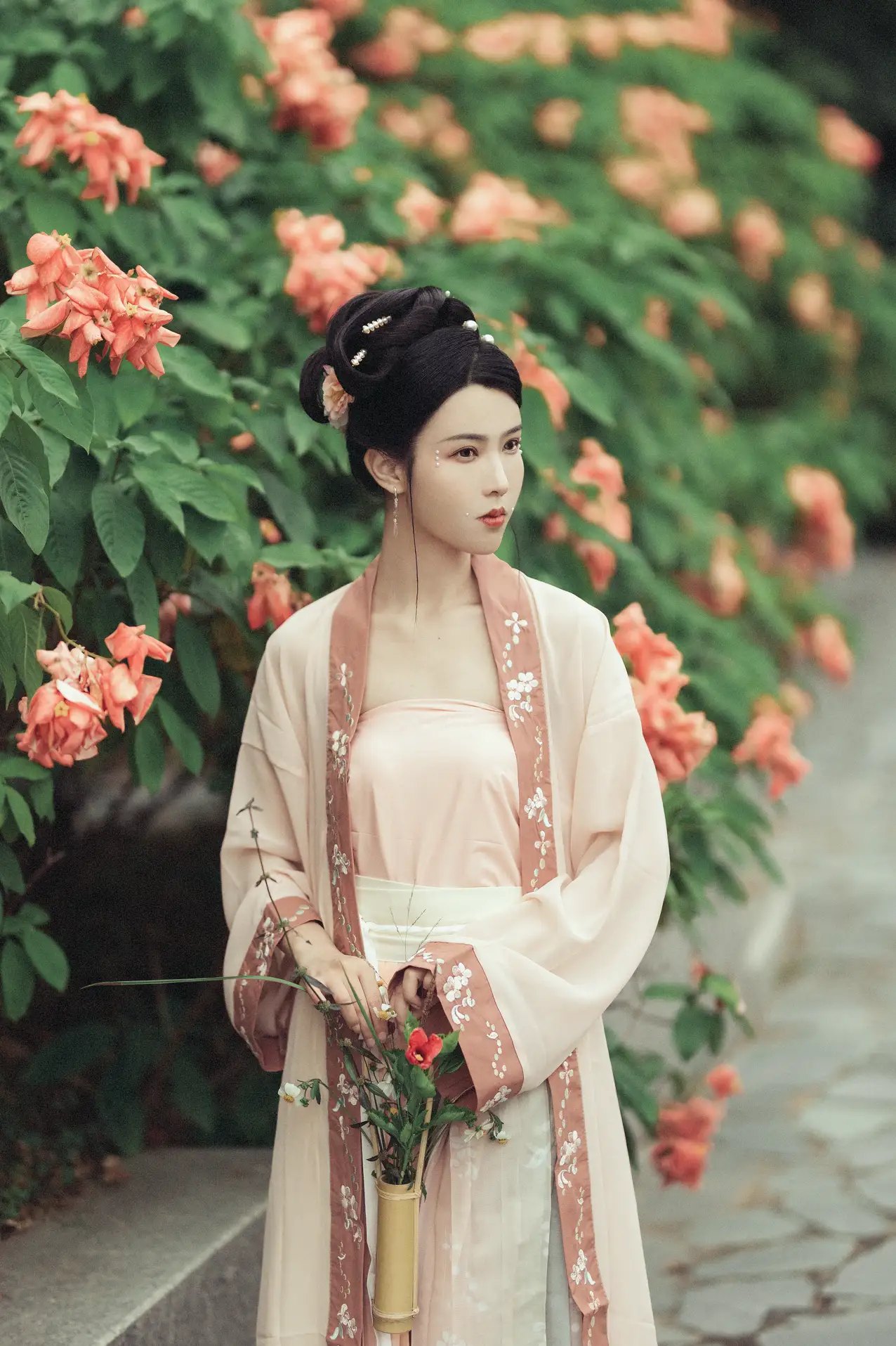 [艺图语] 2022.01.04 Vol.583 – 花期不待 三重子#[27P]-4