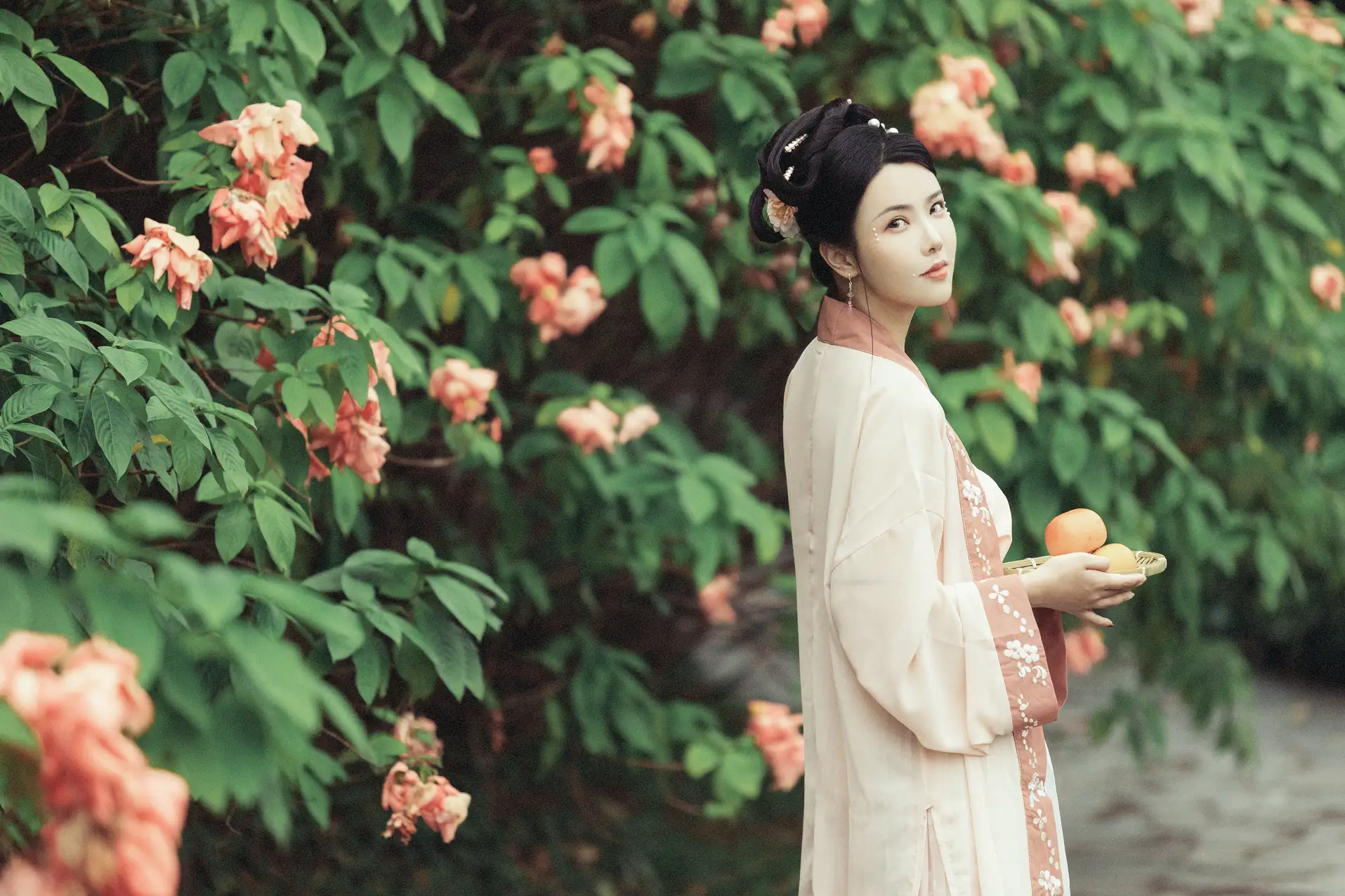 [艺图语] 2022.01.04 Vol.583 – 花期不待 三重子#[27P]-5