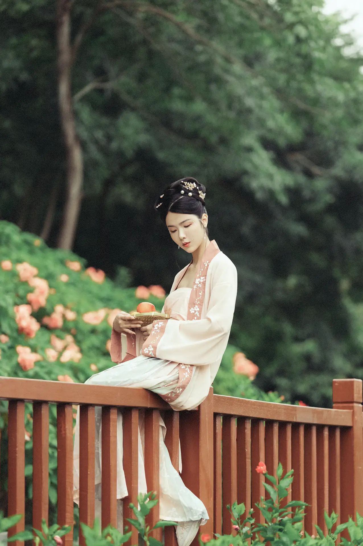 [艺图语] 2022.01.04 Vol.583 – 花期不待 三重子#[27P]-6