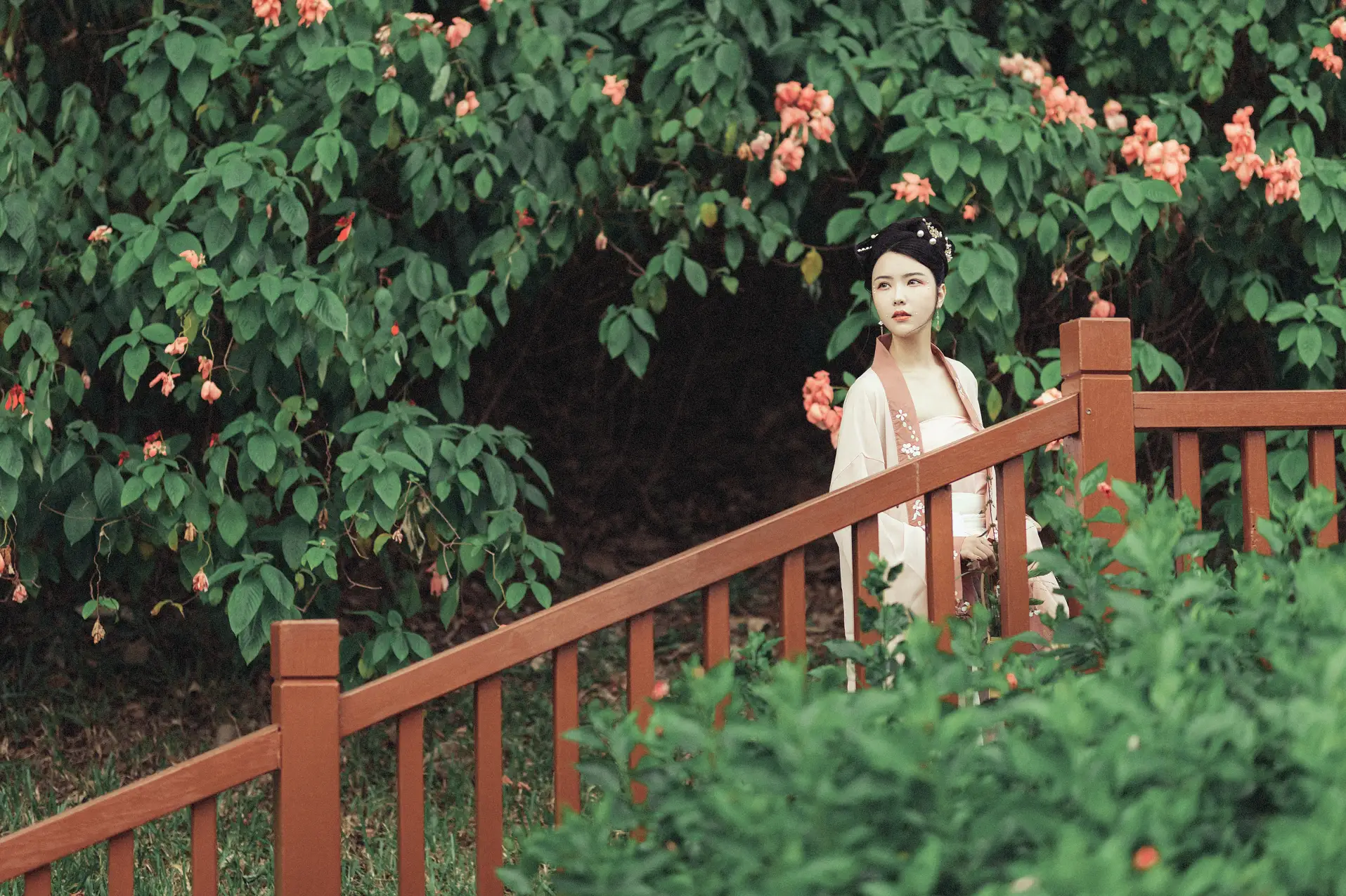 [艺图语] 2022.01.04 Vol.583 – 花期不待 三重子#[27P]-3