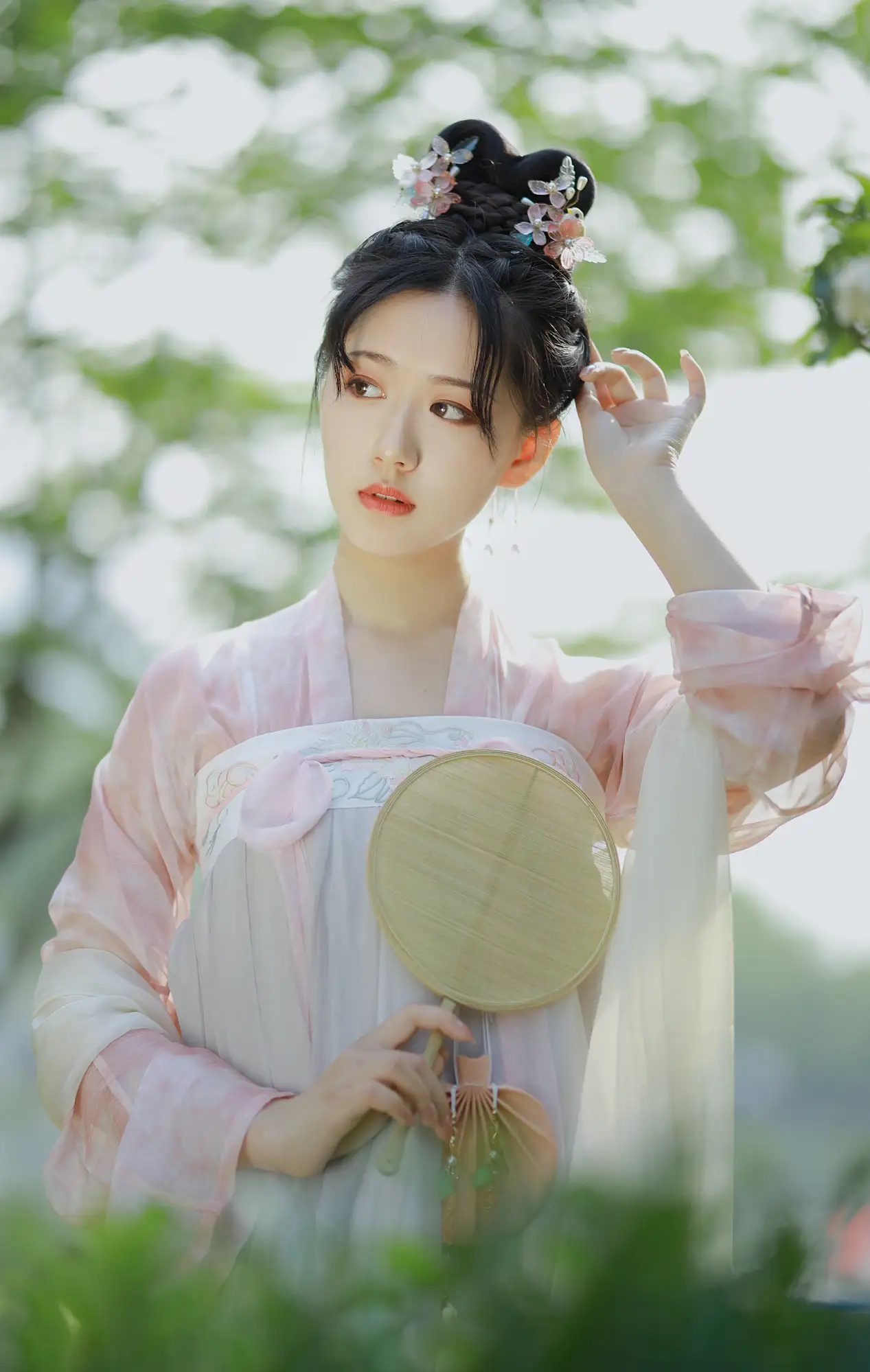 [艺图语] 2022.08.20 Vol.1746 – 乐嫣 三余#[22P]-7