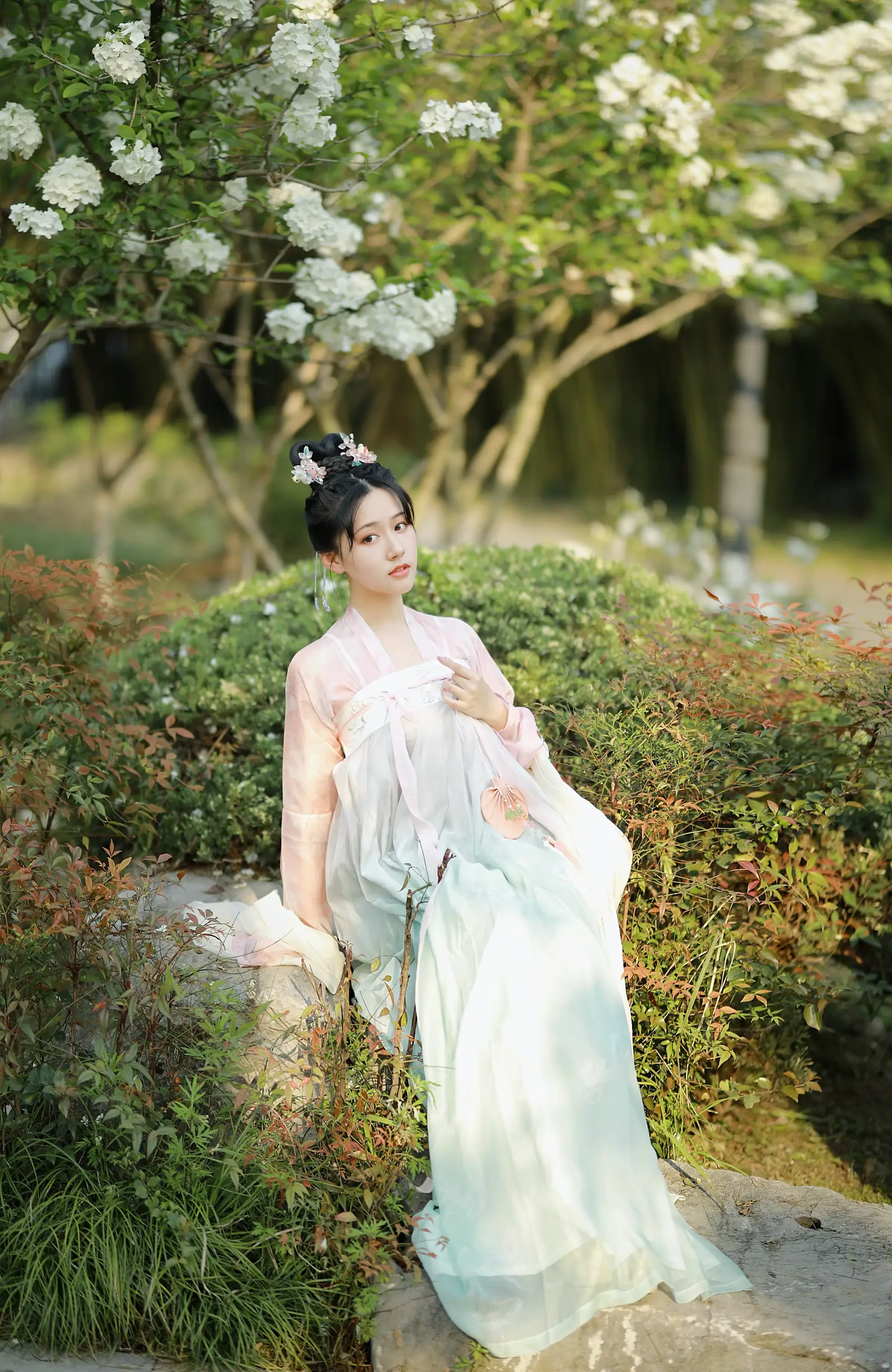 [艺图语] 2022.08.20 Vol.1746 – 乐嫣 三余#[22P]-2