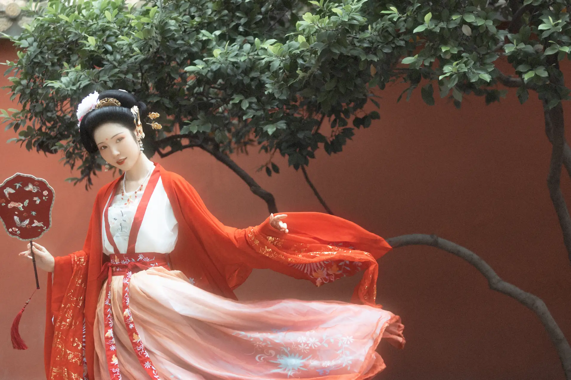 [艺图语] 2021.10.27 Vol.395 – 红袖空舞 瑞雪#[22P]-2