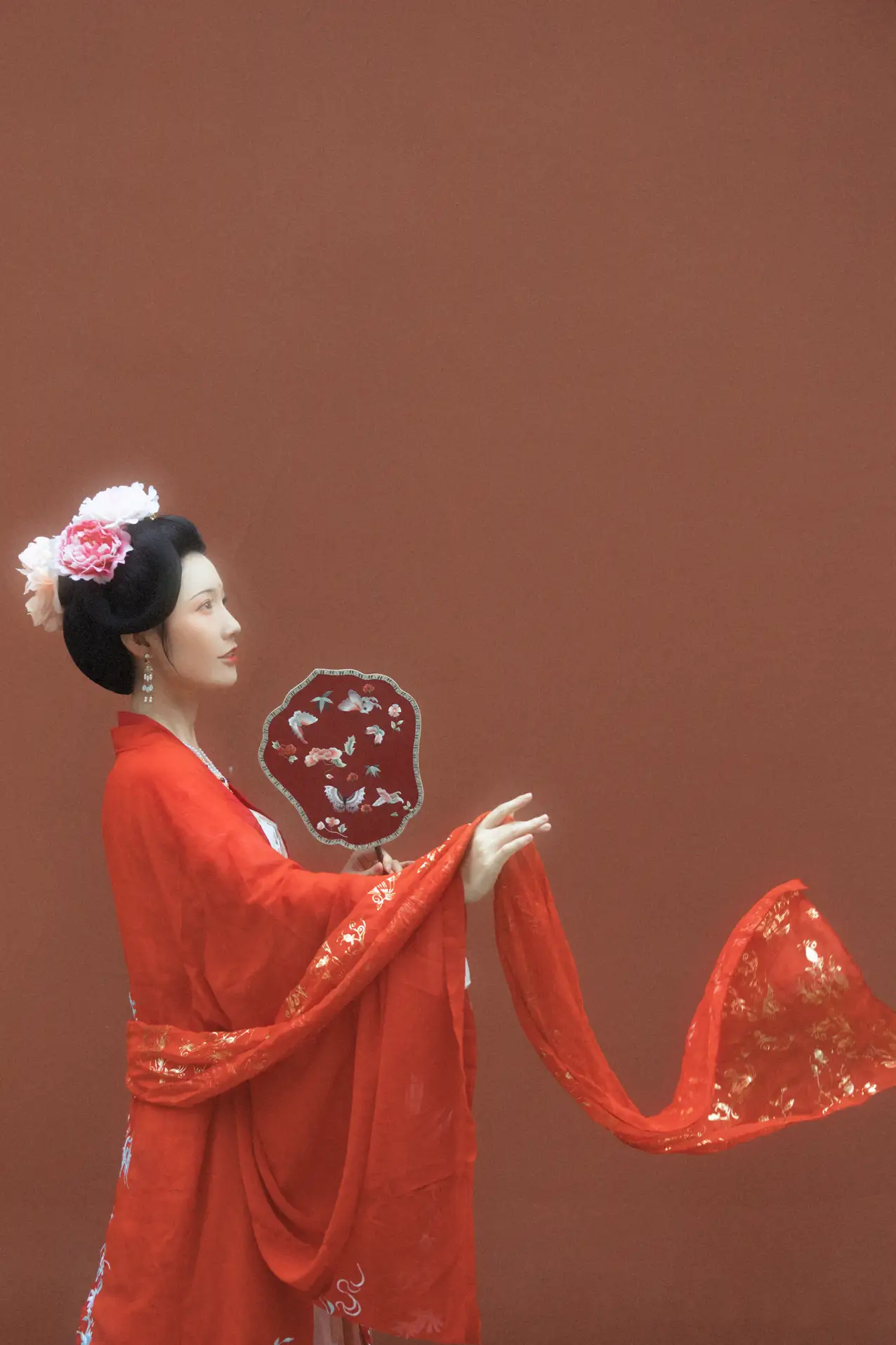 [艺图语] 2021.10.27 Vol.395 – 红袖空舞 瑞雪#[22P]-1