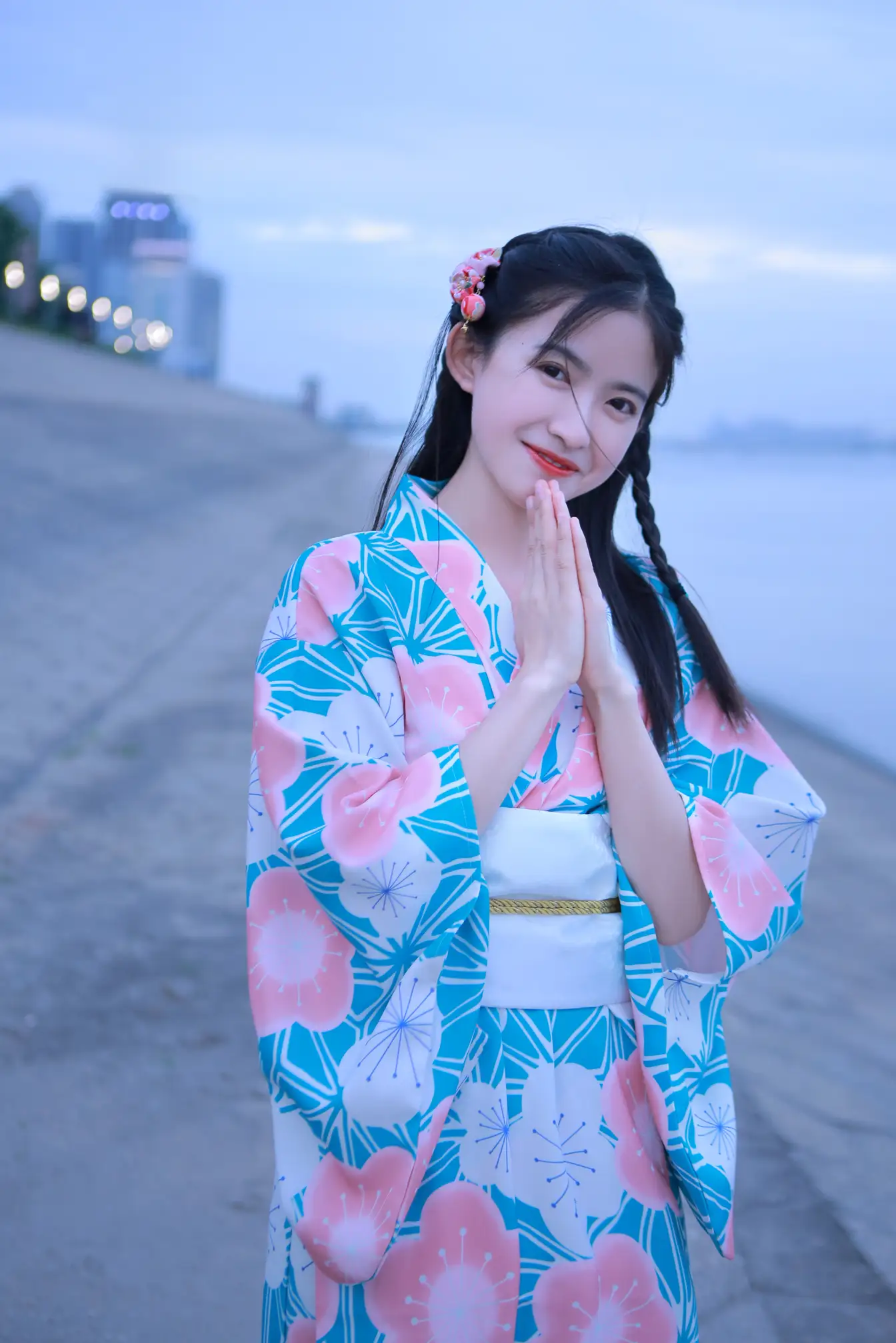 [艺图语] 2022.06.06 Vol.1095 – 花火 小草草呀#[22P]-8